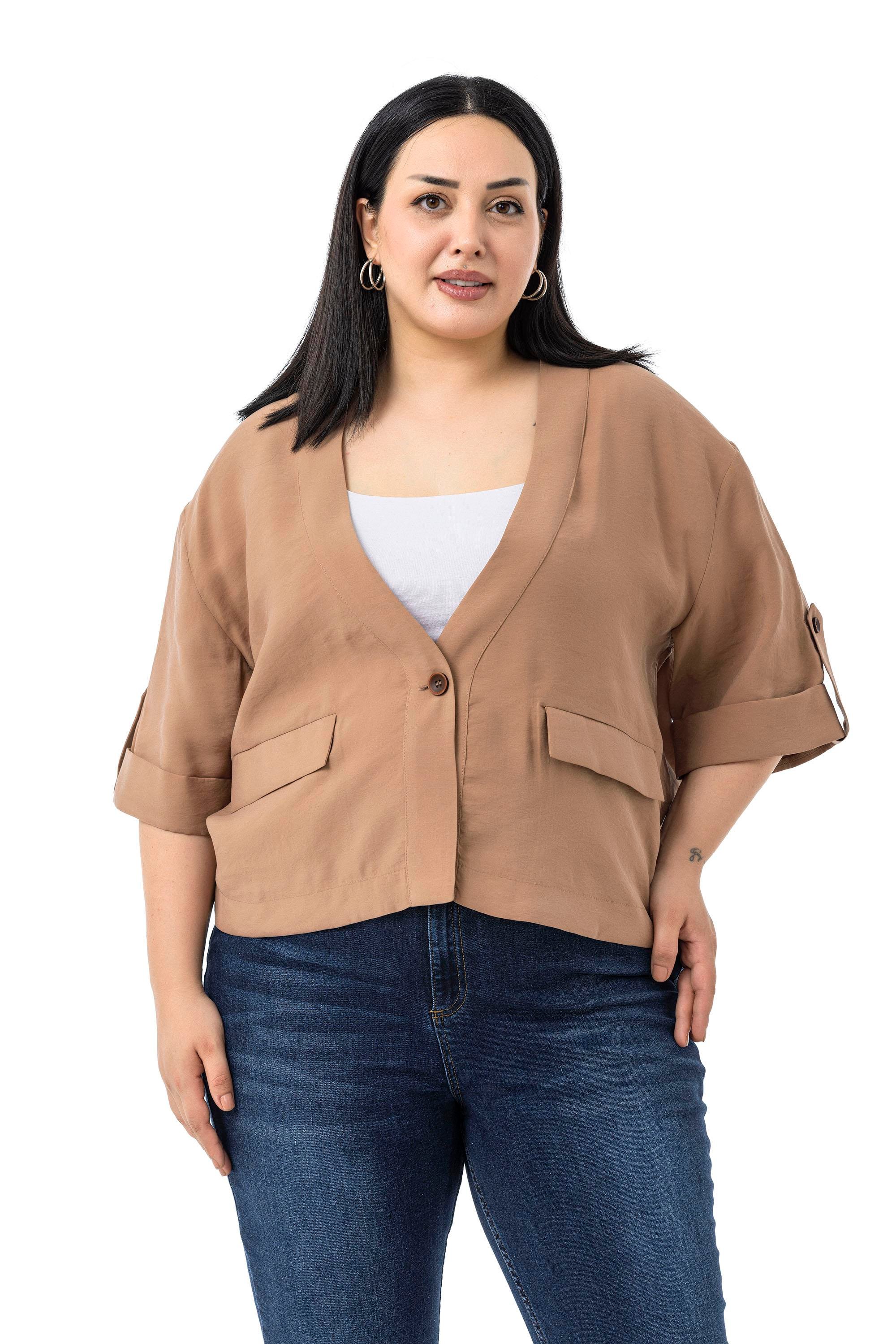 JacketsDisentis Modest Büyük Beden Tek Düğmeli Düşük Yarım Kollu Apoletli Cepli Kısa Tarçın CeketDISENTIS MODESTBüyük Beden Tek Düğmeli Düşük Yarım Kollu Apoletli Cepli Kısa Tarçın Ceket