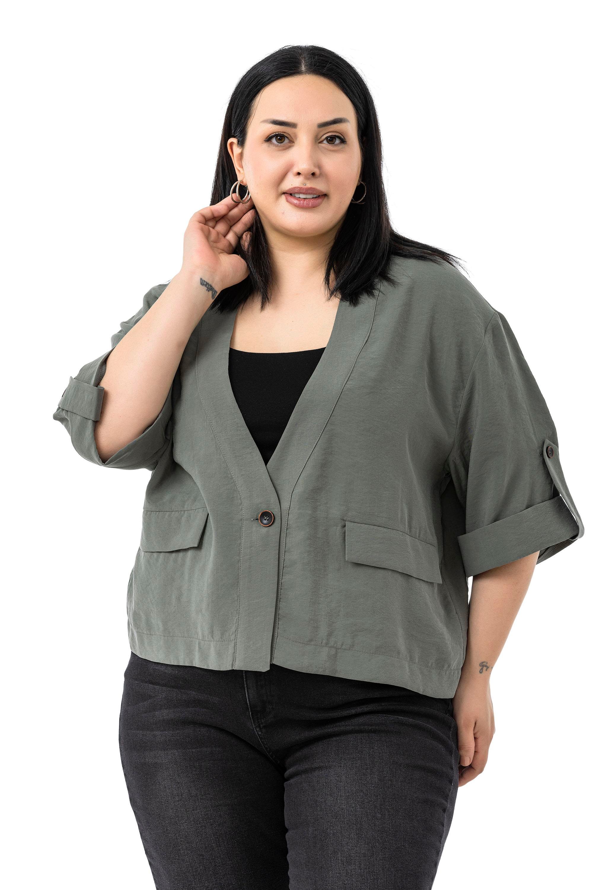 JacketsDisentis Modest Büyük Beden Tek Düğmeli Düşük Yarım Kollu Apoletli Cepli Kısa Haki CeketDISENTIS MODESTBüyük Beden Tek Düğmeli Düşük Yarım Kollu Apoletli Cepli Kısa Haki Ceket