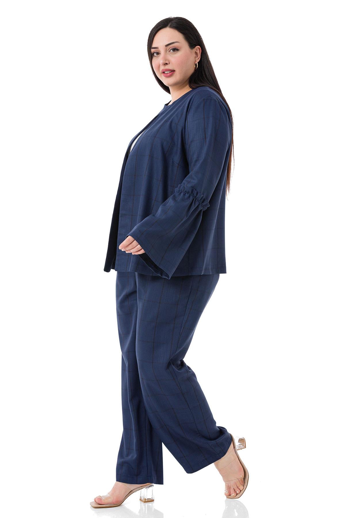 Jacket&Pants SetsDISENTIS MODEST GENC BUYUK BEDEN CEKET PANTOLON TAKIMDISENTIS MODESTBüyük Beden Ekoseli Ceket Pantolon Lacivert  İkili Takım
