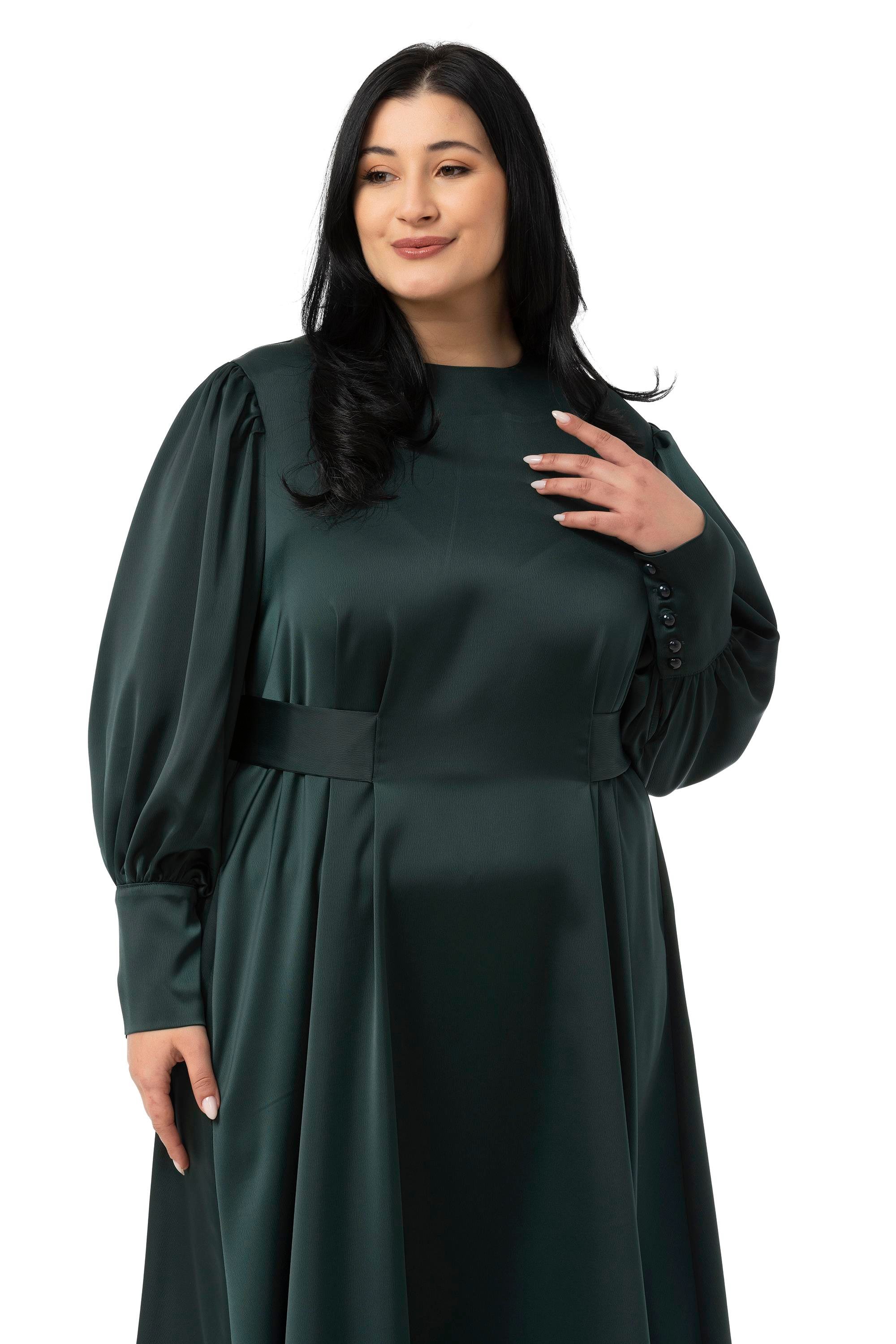 ELBİSEDisentis Modest Büyük Beden Büzgülü Kollu Kuşak Detaylı Uzun Saten Zümrüt Yeşili ElbiseDISENTIS MODESTBüyük Beden Büzgülü Kollu Kuşak Detaylı Uzun Saten Zümrüt Yeşili Elbise