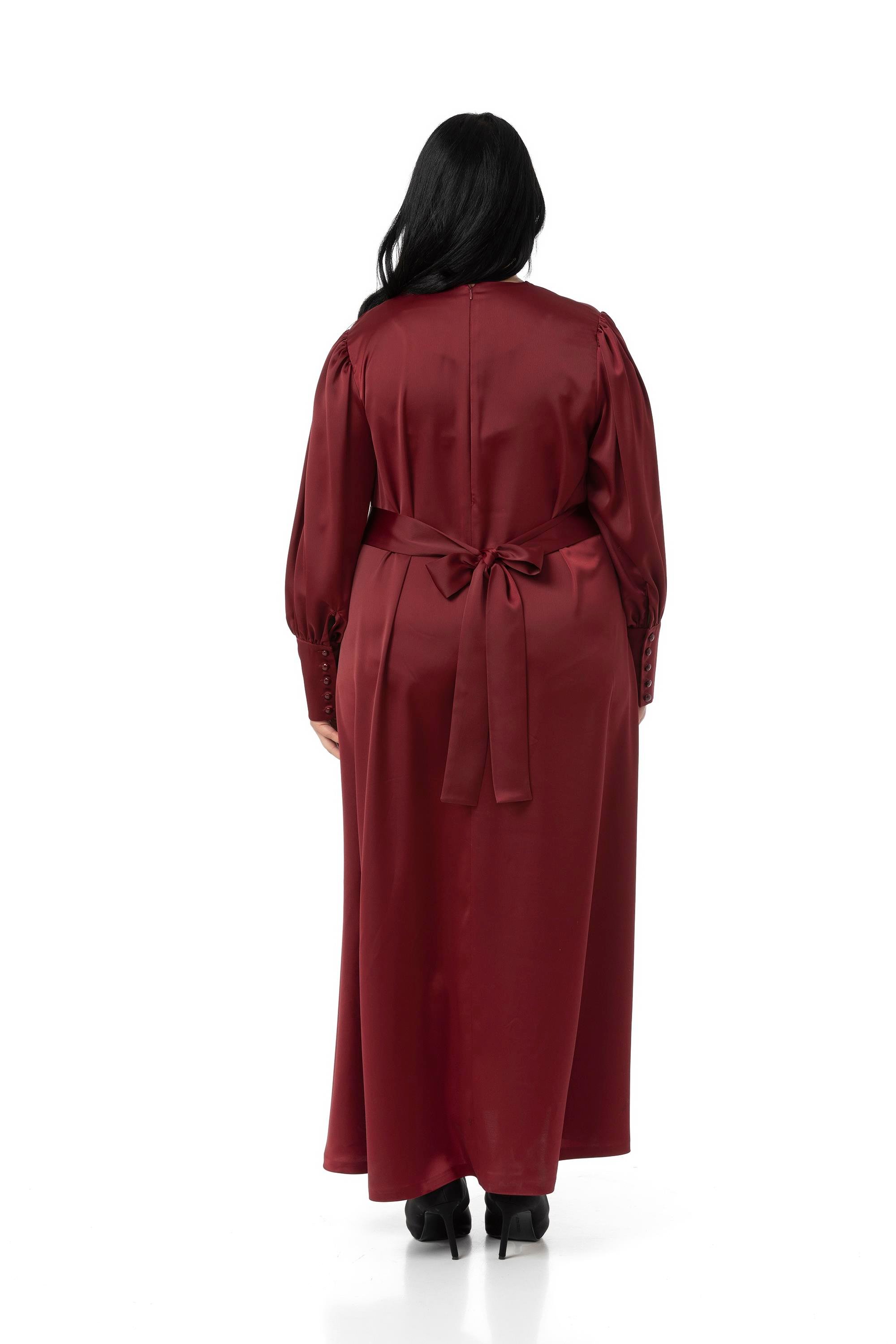 DressesDisentis Modest Büyük Beden Büzgülü Kollu Kuşak Detaylı Uzun Saten Bordo ElbiseDISENTIS MODESTBüyük Beden Büzgülü Kollu Kuşak Detaylı Uzun Saten Bordo Elbise