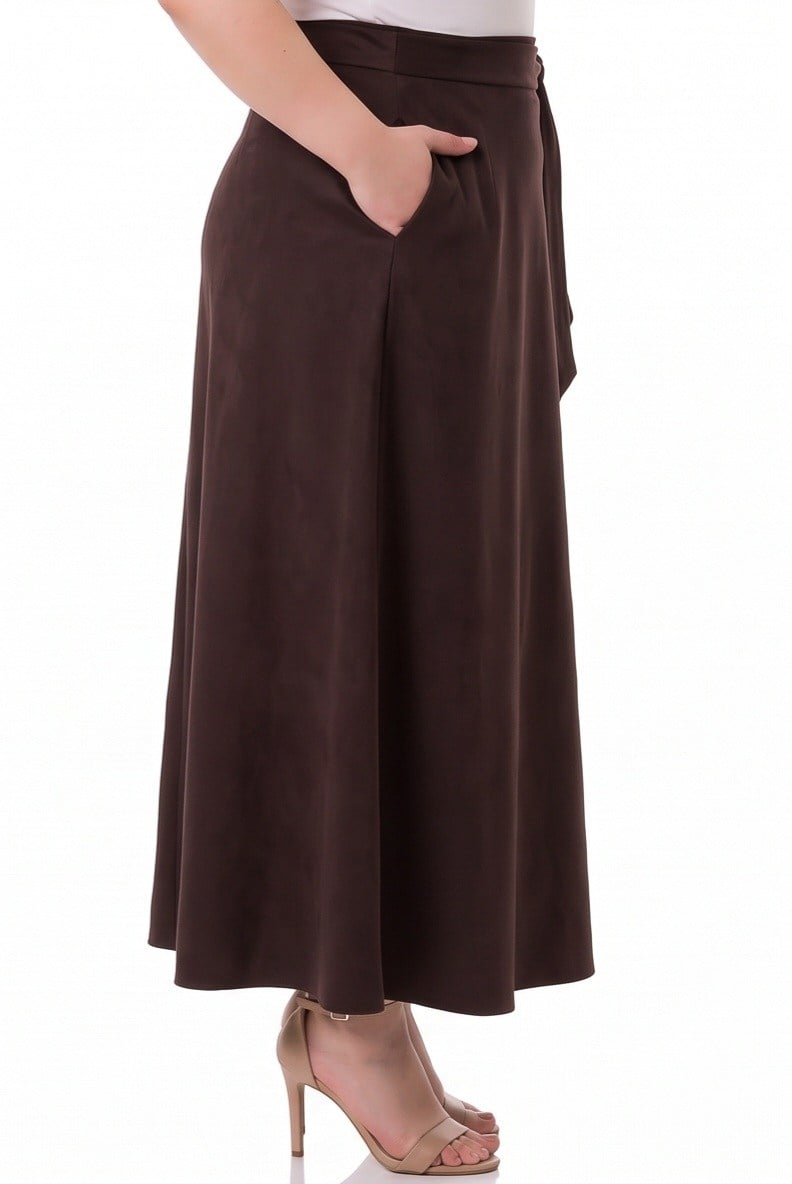 SkirtsDisentis Modest Büyük Beden Beli Arkadan Lastikli ve Fermuarlı Kuşaklı Cepli Süet Uzun Kahverengi Etek DISENTIS MODESTBüyük Beden Beli Arkadan Lastikli ve Fermuarlı Kuşaklı Cepli Süet Uzun Kahverengi Etek 