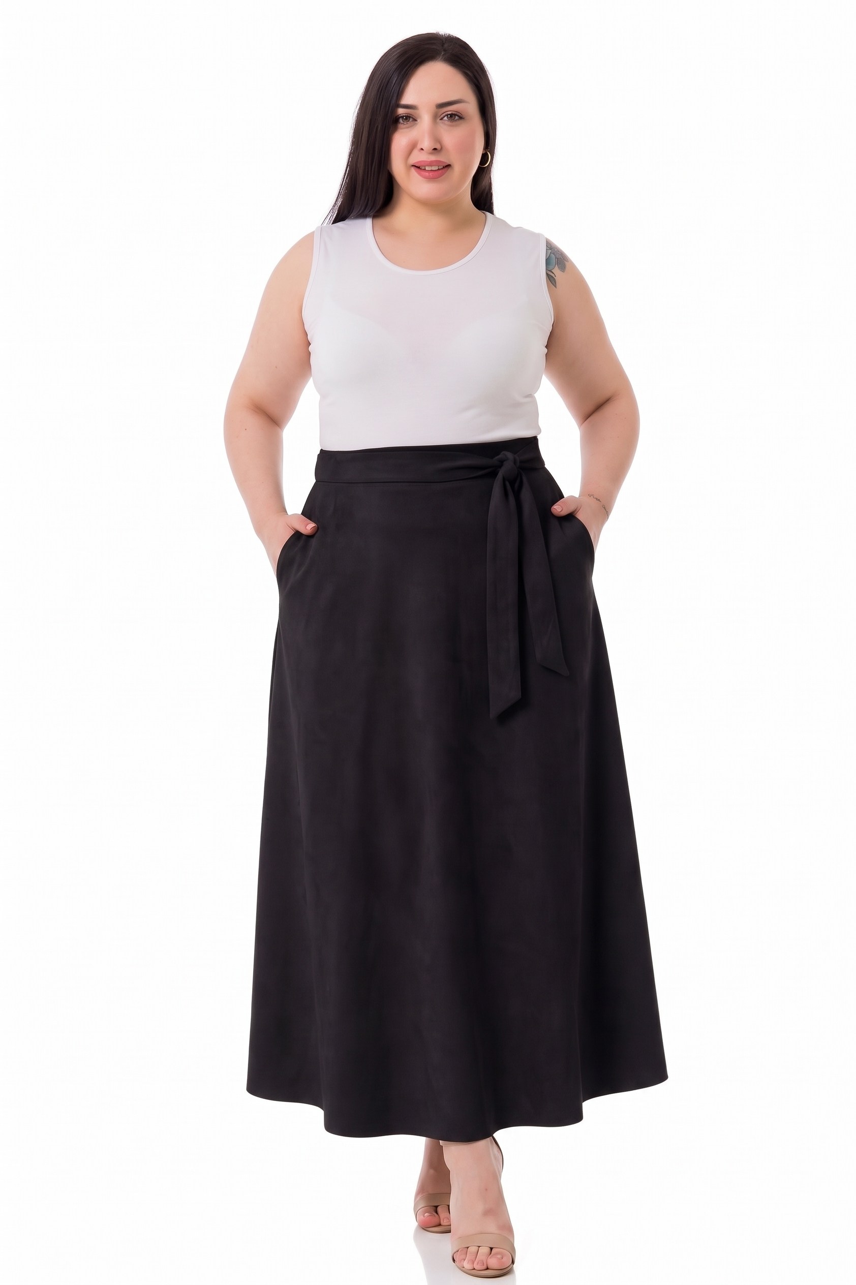SkirtsDisentis Modest Büyük Beden Beli Arkadan Lastikli ve Fermuarlı Kuşaklı Cepli Süet Uzun Siyah Etek DISENTIS MODESTBüyük Beden Beli Arkadan Lastikli ve Fermuarlı Kuşaklı Cepli Süet Uzun Siyah Etek 