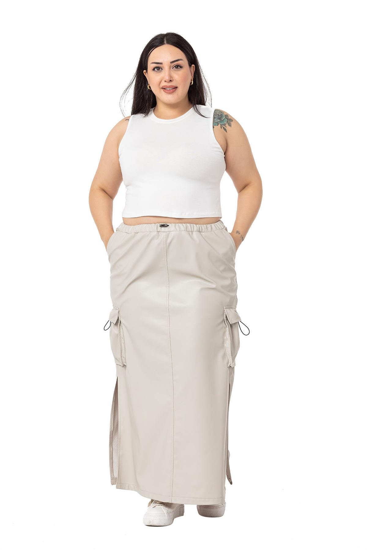 EtekDISENTISDISENTIS MODESTBüyük Beden Beli ve Cepleri Büzgü Detaylı Yırtmaçlı Uzun Deri Gri Etek