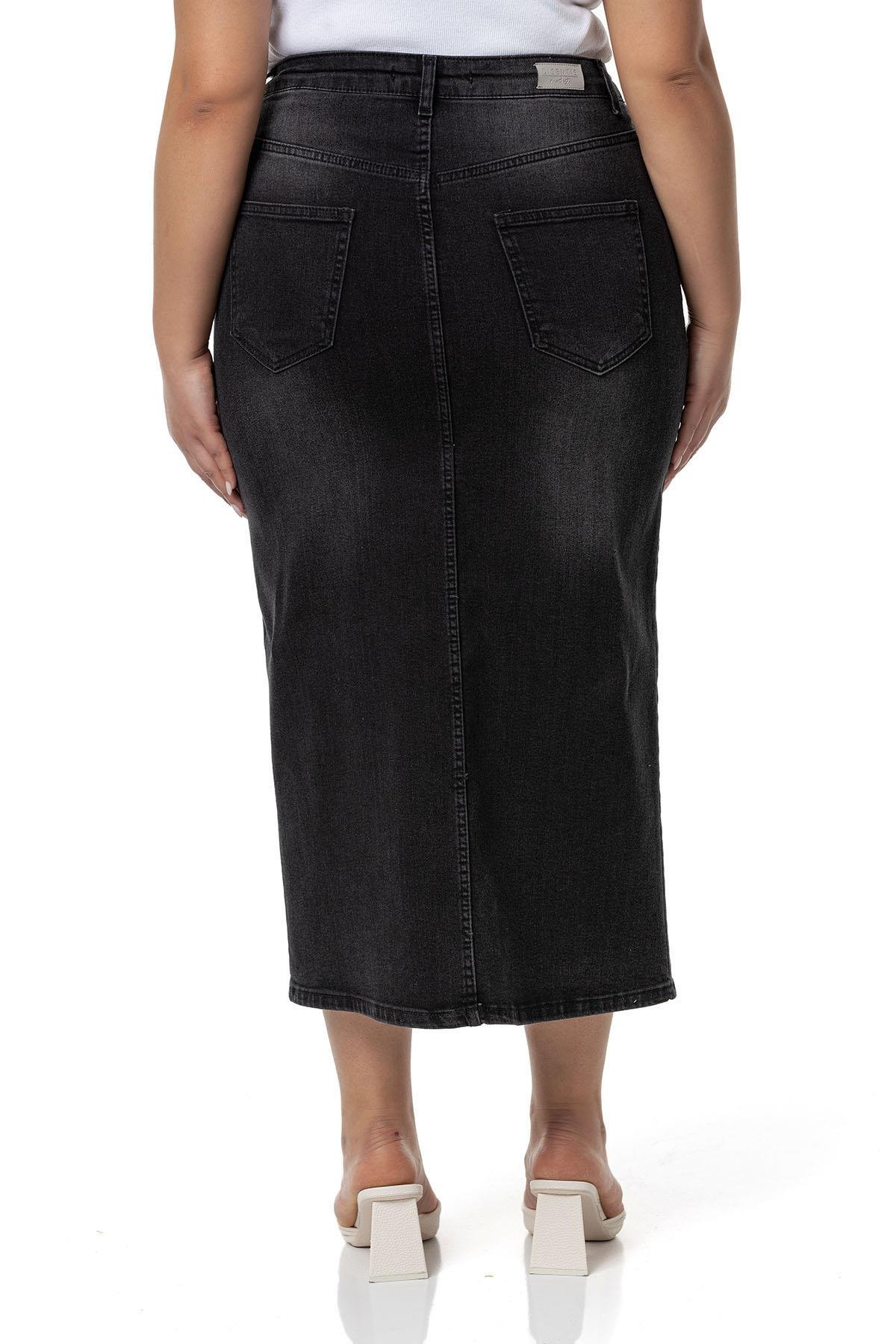 EtekDisentis Modest Büyük Beden Önden Yırtmaç Detaylı Beş Cepli Midi Denim Siyah EtekDISENTIS MODESTBüyük Beden Önden Yırtmaç Detaylı Beş Cepli Midi Denim Siyah Etek