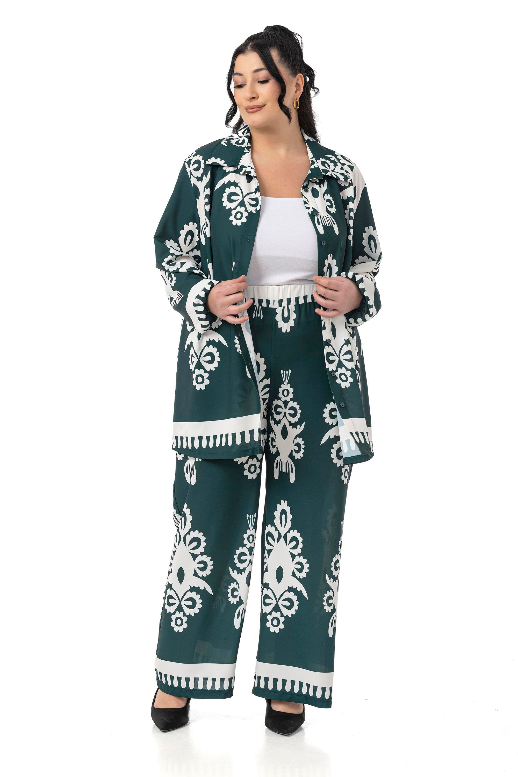 Shirt&Pants setsDisentis Modest Büyük Beden Desenli Gömlek Pantolon Zümrüt Yeşili İkili TakımDISENTIS MODESTBüyük Beden Desenli Gömlek Pantolon Zümrüt Yeşili İkili Takım