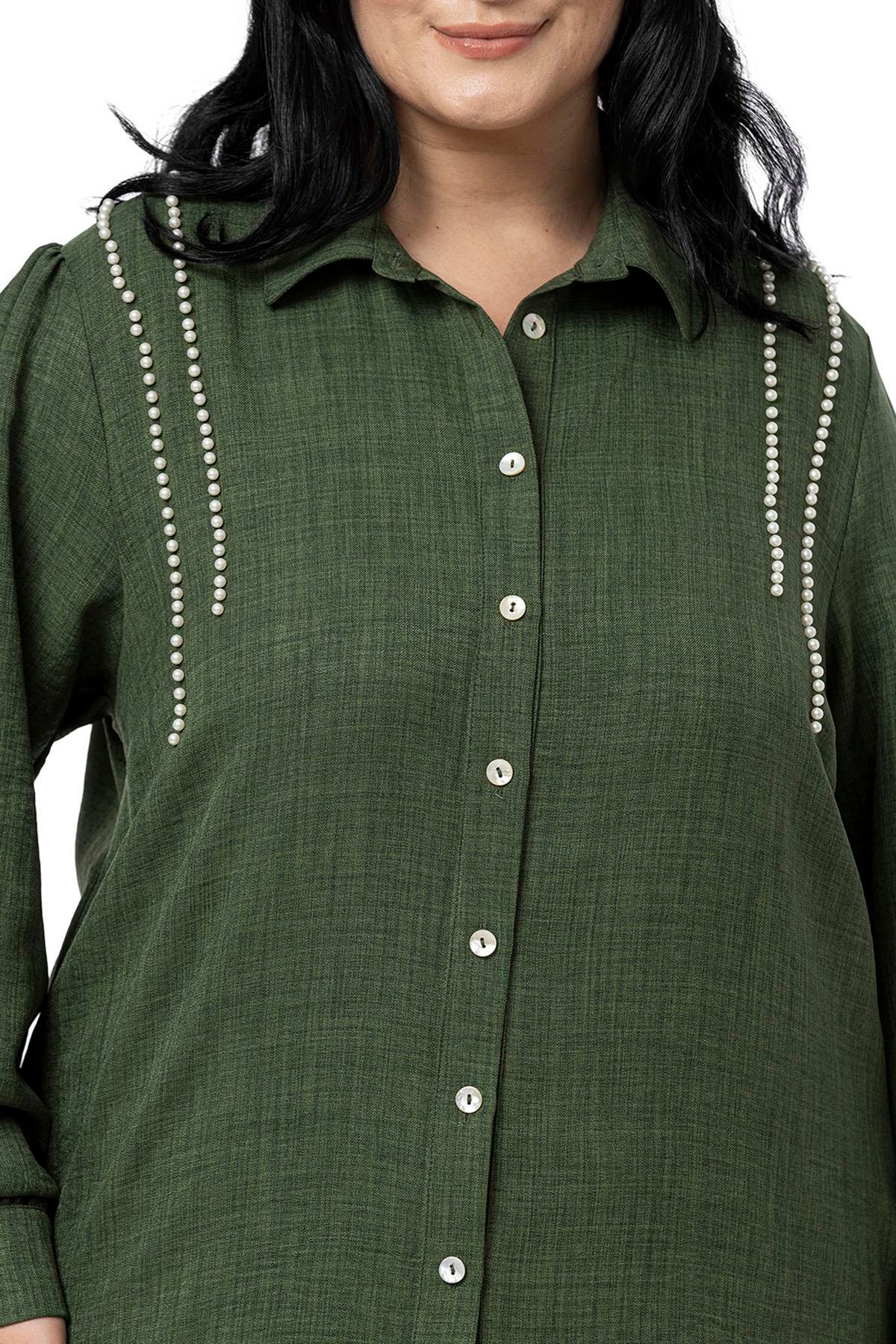 Shirt&Pants setsDisentis Modest Büyük Beden İnci Detaylı Gömlek Pantolon Haki İkili TakımDISENTIS MODESTBüyük Beden İnci Detaylı Gömlek Pantolon Haki İkili Takım