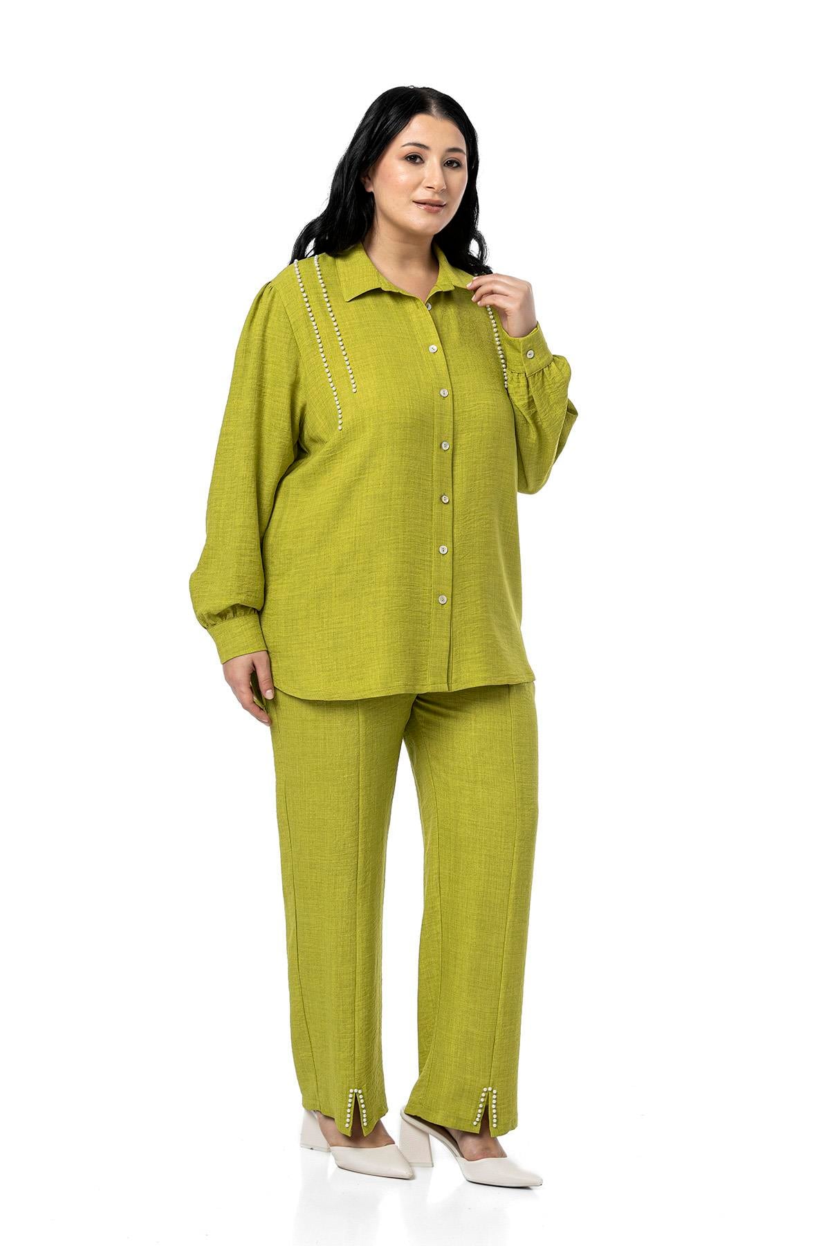 Shirt&Pants setsDisentis Modest Büyük Beden İnci Detaylı Gömlek Pantolon Fıstık Yeşili İkili TakımDISENTIS MODESTBüyük Beden İnci Detaylı Gömlek Pantolon Fıstık Yeşili İkili Takım