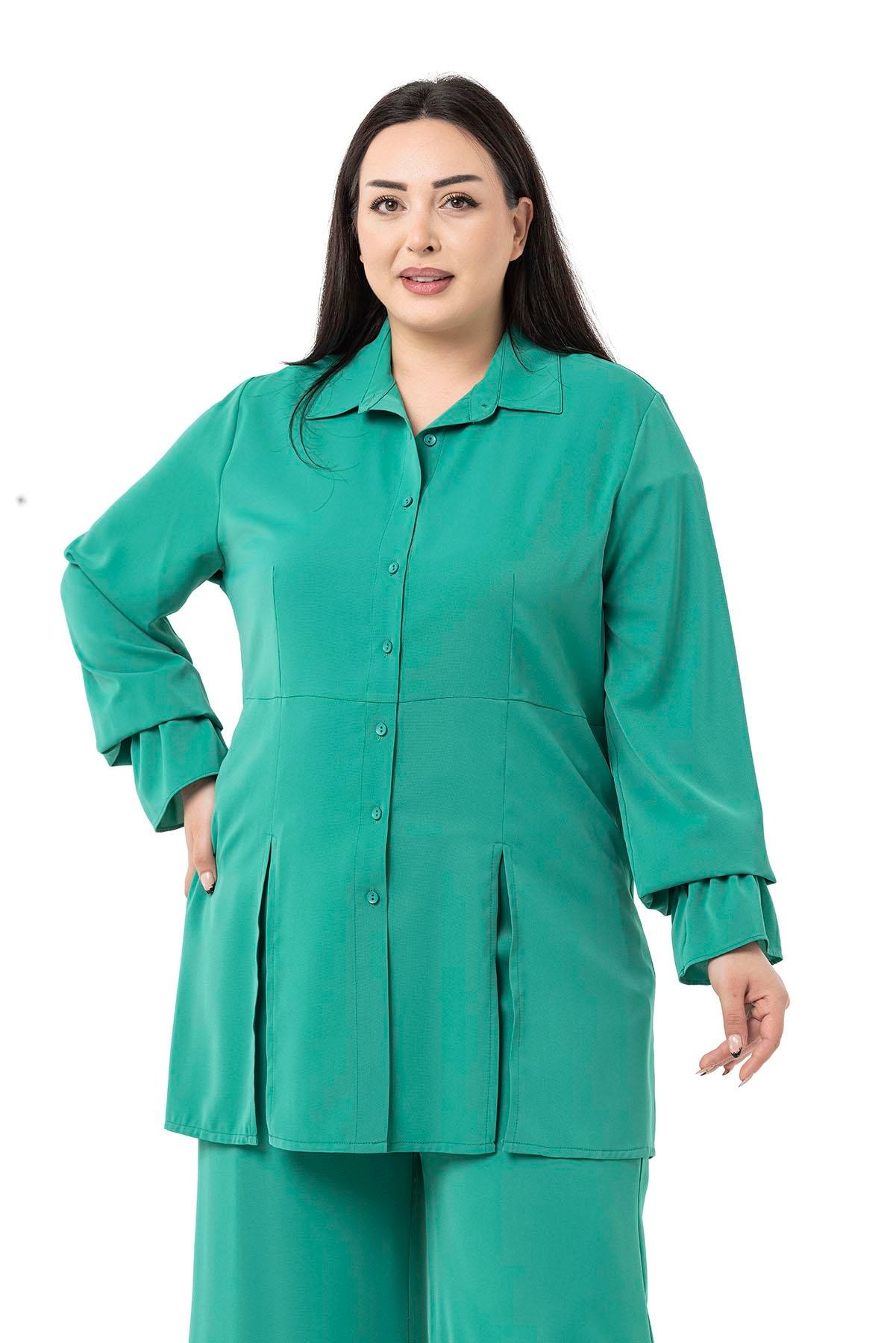 Gömlek | Pantolon TakımlarDisentis Modest Büyük Beden Rahat Kesim Gömlek Pantolon Yeşil İkili TakımDISENTIS MODESTBüyük Beden Rahat Kesim Gömlek Pantolon Yeşil İkili Takım