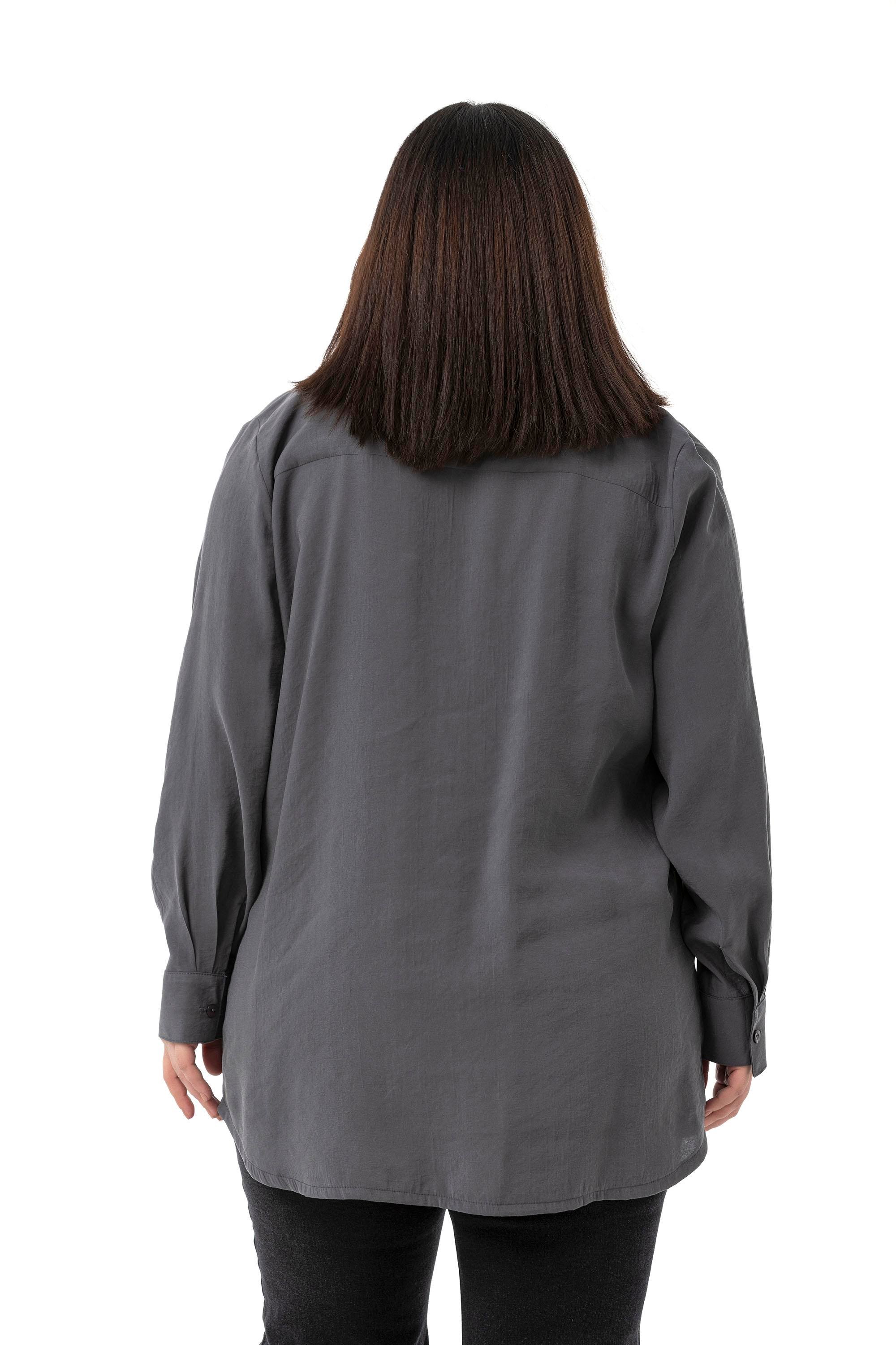 GömlekDisentis Modest Büyük Beden Göğüste Tek Cepli Antrasit GömlekDISENTIS MODESTBüyük Beden Göğüste Tek Cepli Antrasit Gömlek