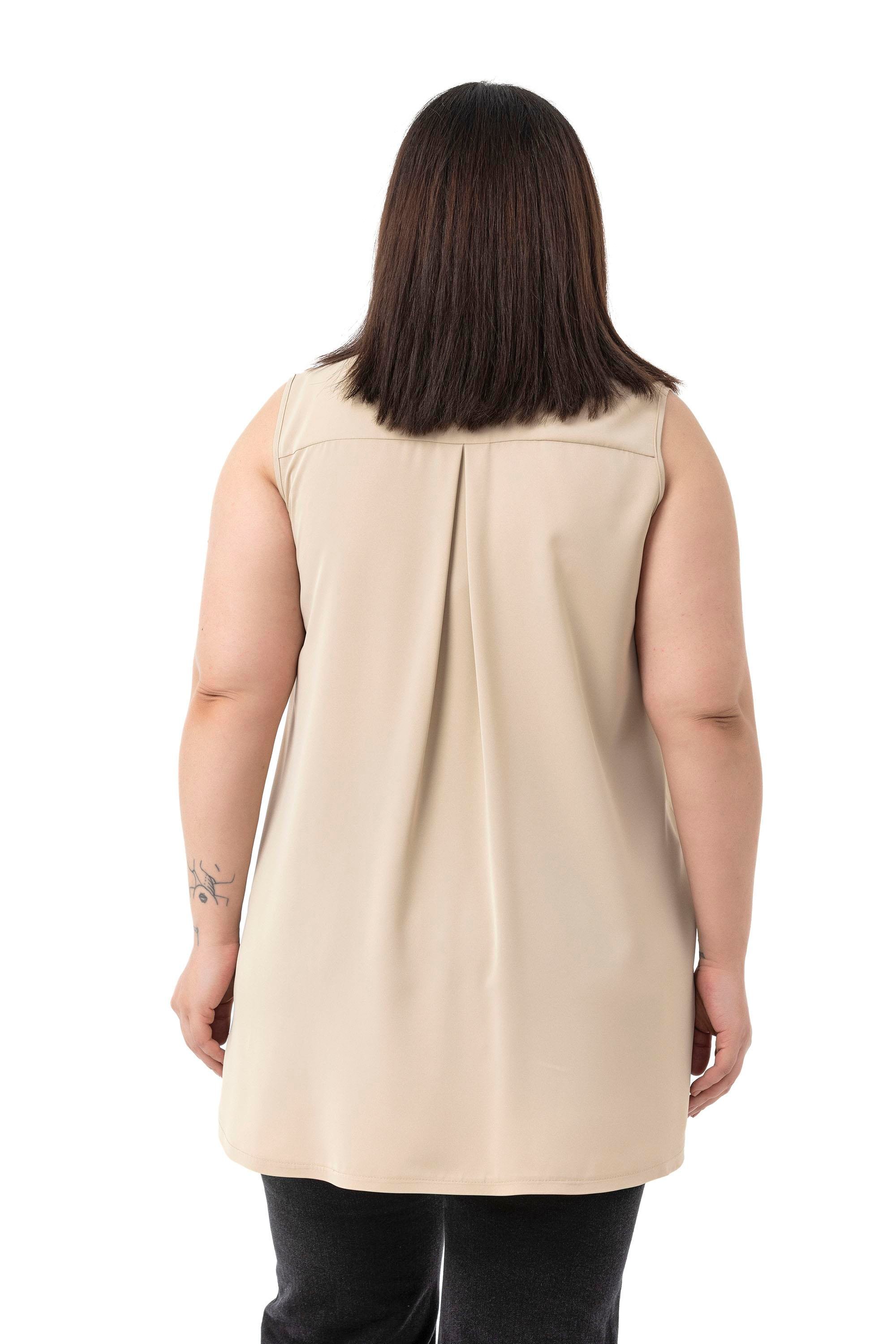 ShirtsDisentis Modest Büyük Beden Sırtta Plikaşe Detaylı Kolsuz Bej Rengi GömlekDISENTIS MODESTBüyük Beden Sırtta Plikaşe Detaylı Kolsuz Bej Rengi Gömlek