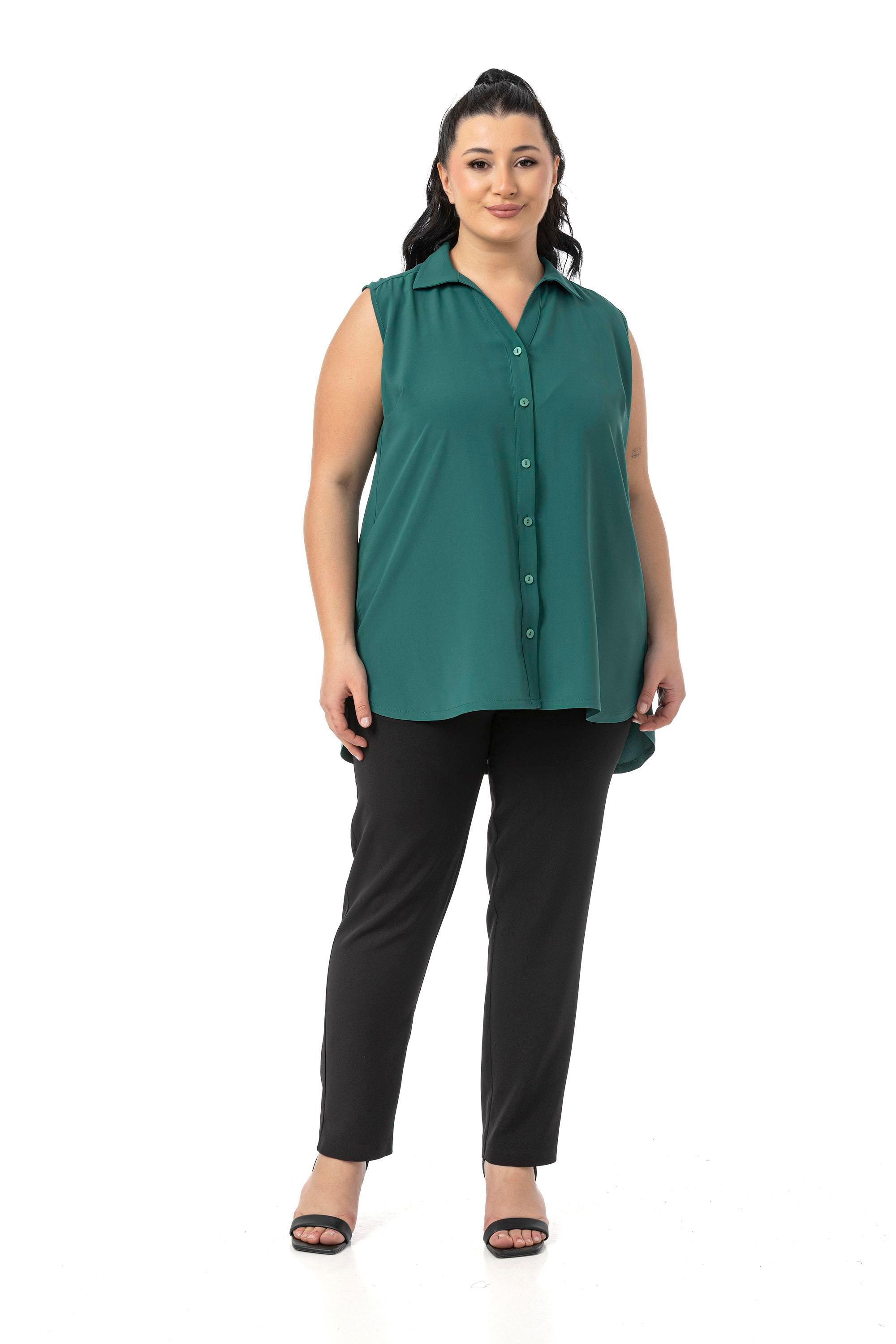 ShirtsDisentis Modest Büyük Beden Sırtta Plikaşe Detaylı Kolsuz Zümrüt Yeşili GömlekDISENTIS MODESTBüyük Beden Sırtta Plikaşe Detaylı Kolsuz Zümrüt Yeşili Gömlek