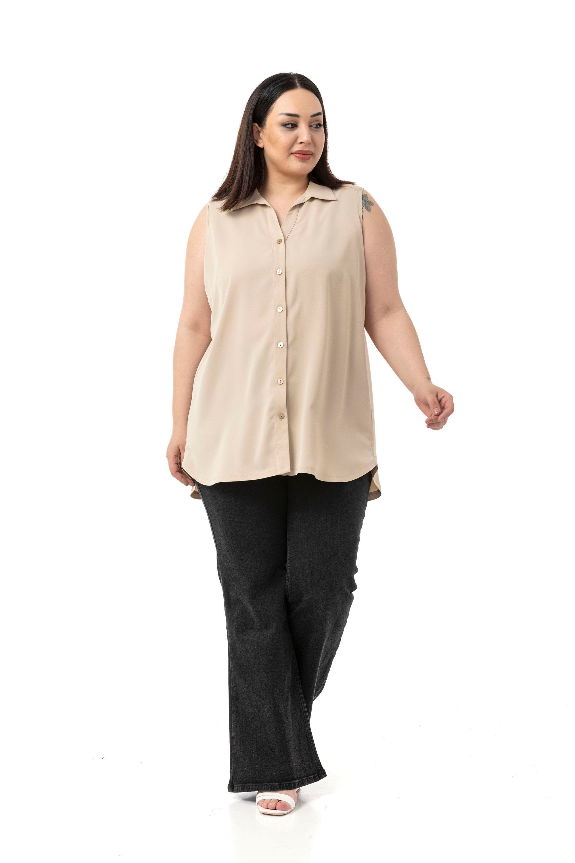 ShirtsDisentis Modest Büyük Beden Sırtta Plikaşe Detaylı Kolsuz Bej Rengi GömlekDISENTIS MODESTBüyük Beden Sırtta Plikaşe Detaylı Kolsuz Bej Rengi Gömlek