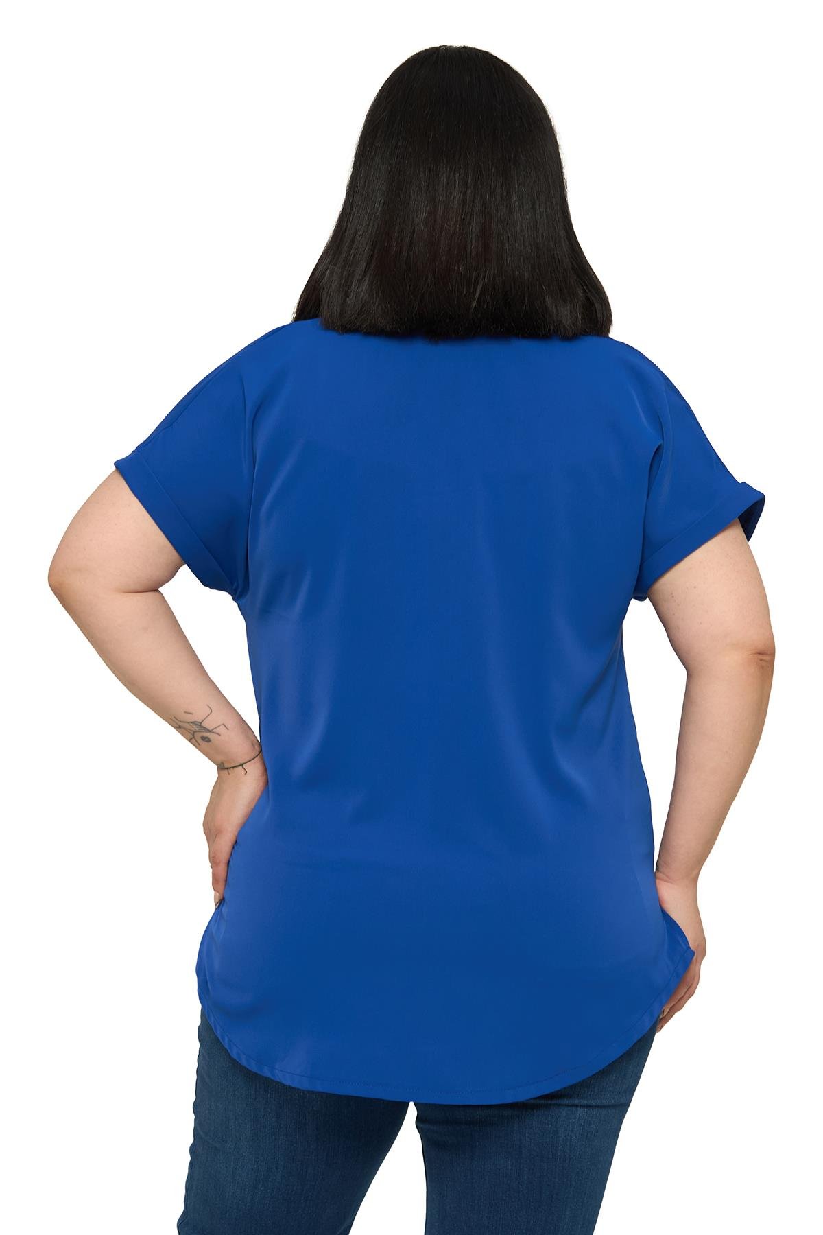 GömlekDisentis Modest Büyük Beden Tek Cepli Kısa Duble Kollu Saks Mavi GömlekDISENTIS MODESTBüyük Beden Tek Cepli Kısa Duble Kollu Saks Mavi Gömlek