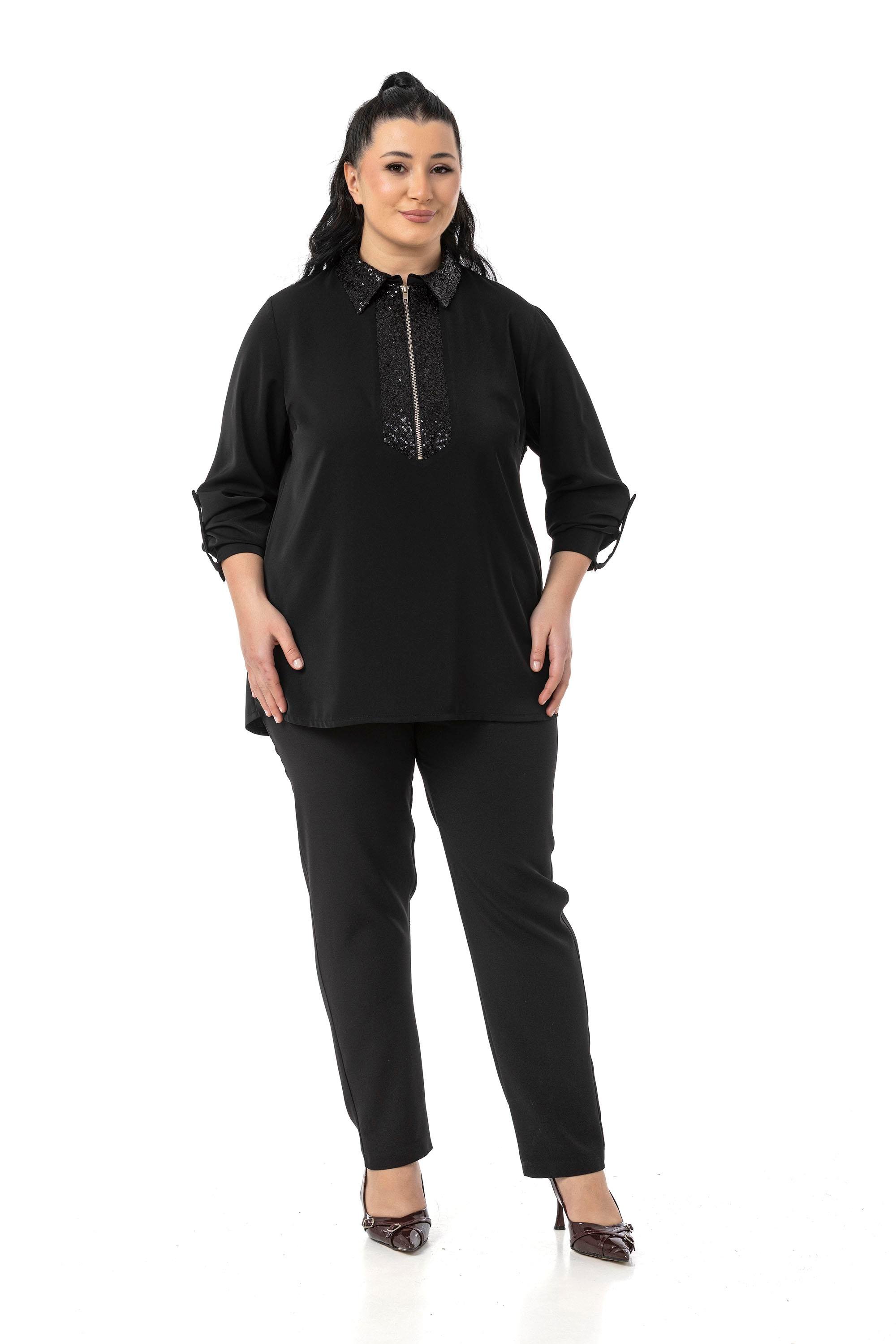 ShirtsDisentis Modest Büyük Beden Yakası ve Önü Pul Payetli Fermuarlı Katlamalı Kollu Siyah GömlekDISENTIS MODESTBüyük Beden Yakası ve Önü Pul Payetli Fermuarlı Katlamalı Kollu Siyah Gömlek