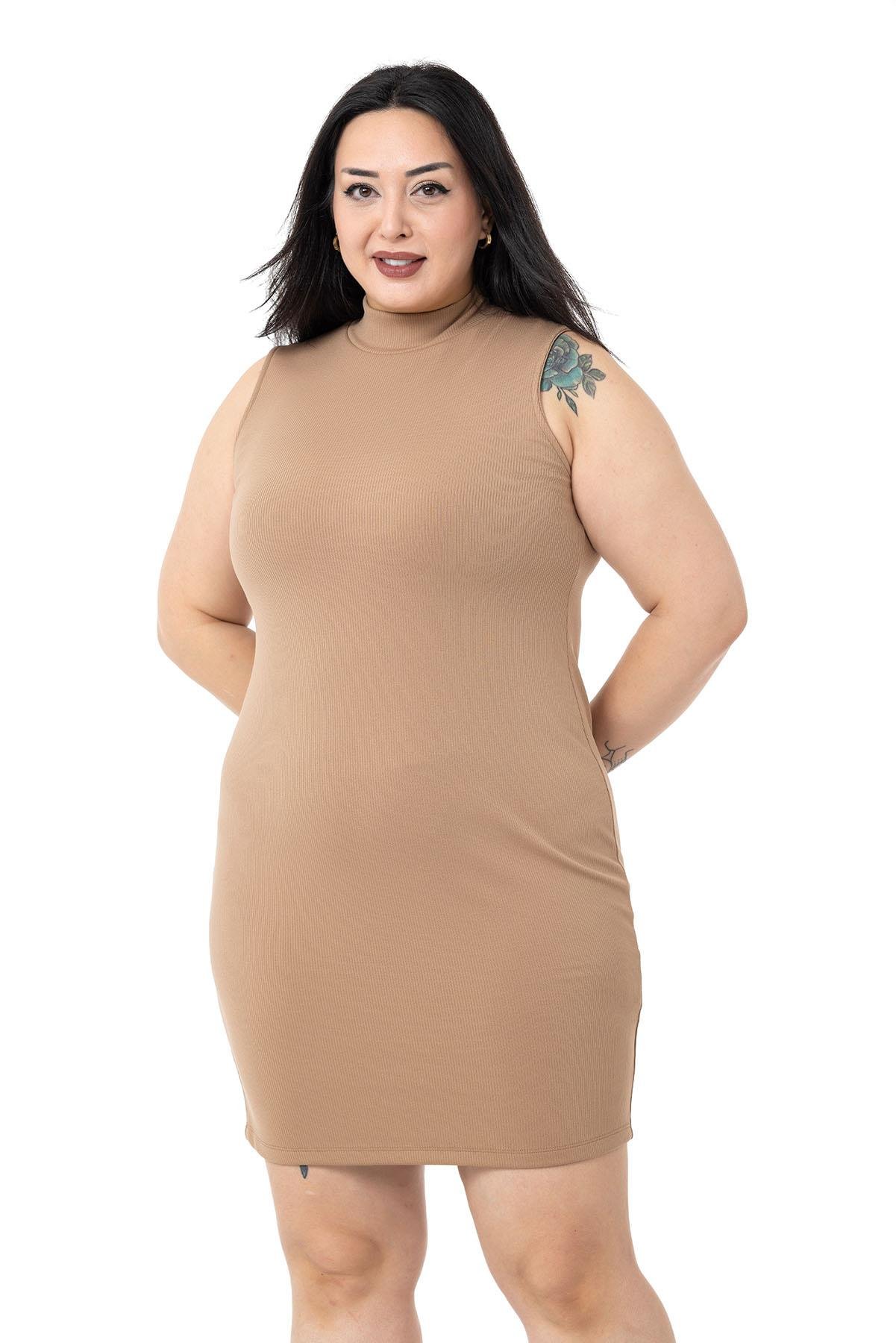 Günlük ElbiseDISENTIS, BÜYÜK BEDEN, BÜYÜK BEDEN ELBİSE, STREÇ ELBİSE, BIG SIZEDISENTIS MODESTBüyük Beden Yarım Balıkçı Kaşkorse İçi Şardonlu Kolsuz Streç Kısa Bej Elbise