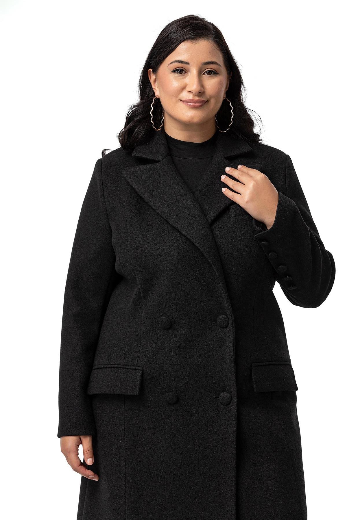 KabanDisentis Modest Büyük Beden Kaplama Düğmeli Cepli Astarlı Uzun Siyah Kaşe KabanDISENTIS MODESTBüyük Beden Kaplama Düğmeli Cepli Astarlı Uzun Siyah Kaşe Kaban