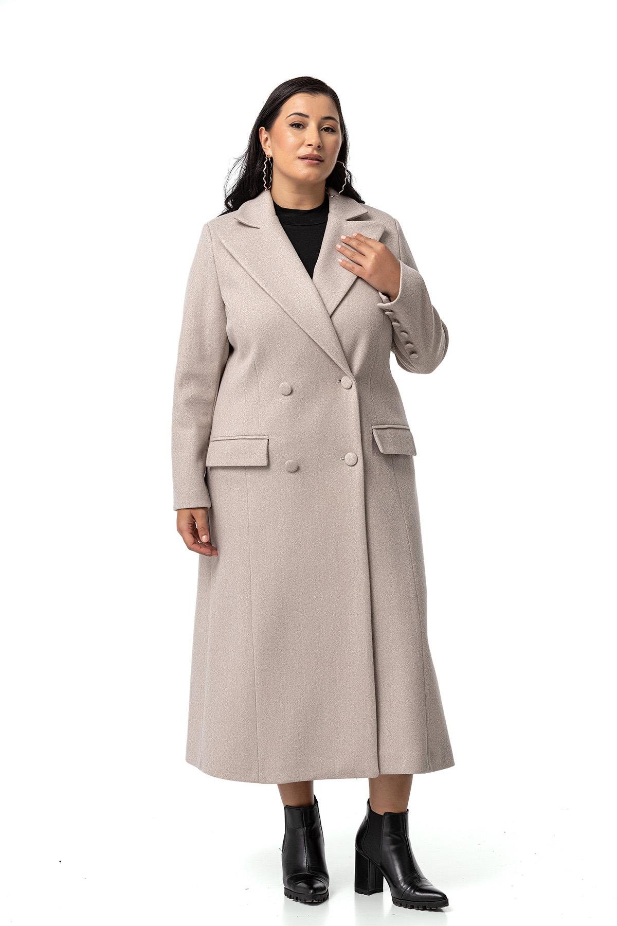 KabanDisentis Modest Büyük Beden Kaplama Düğmeli Cepli Astarlı Uzun Bej Rengi Kaşe KabanDISENTIS MODESTBüyük Beden Kaplama Düğmeli Cepli Astarlı Uzun Bej Rengi Kaşe Kaban