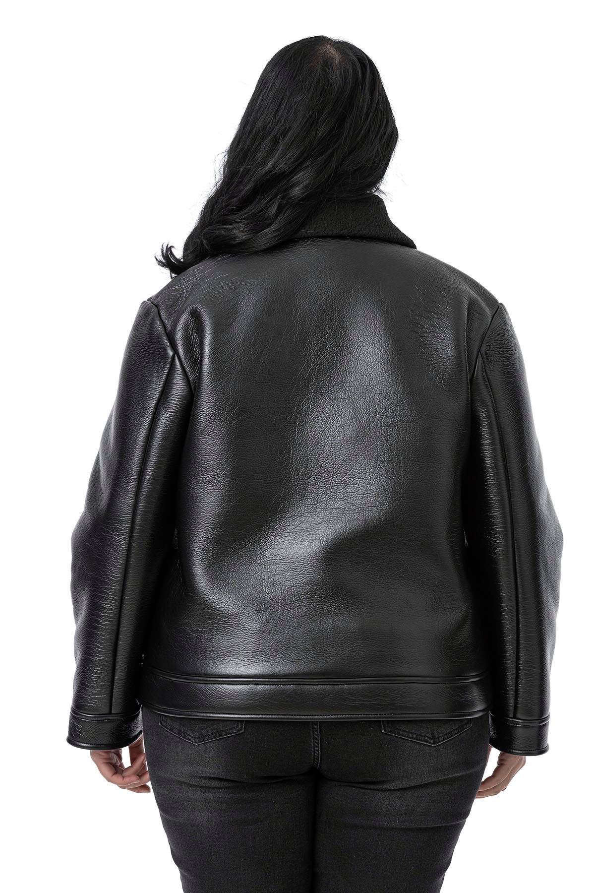 MontDisentis Modest Büyük Beden İçi Kürklü Fermuarlı Yakası Toka Detaylı Siyah Deri MontDISENTIS MODESTBüyük Beden İçi Kürklü Fermuarlı Yakası Toka Detaylı Siyah Deri Mont