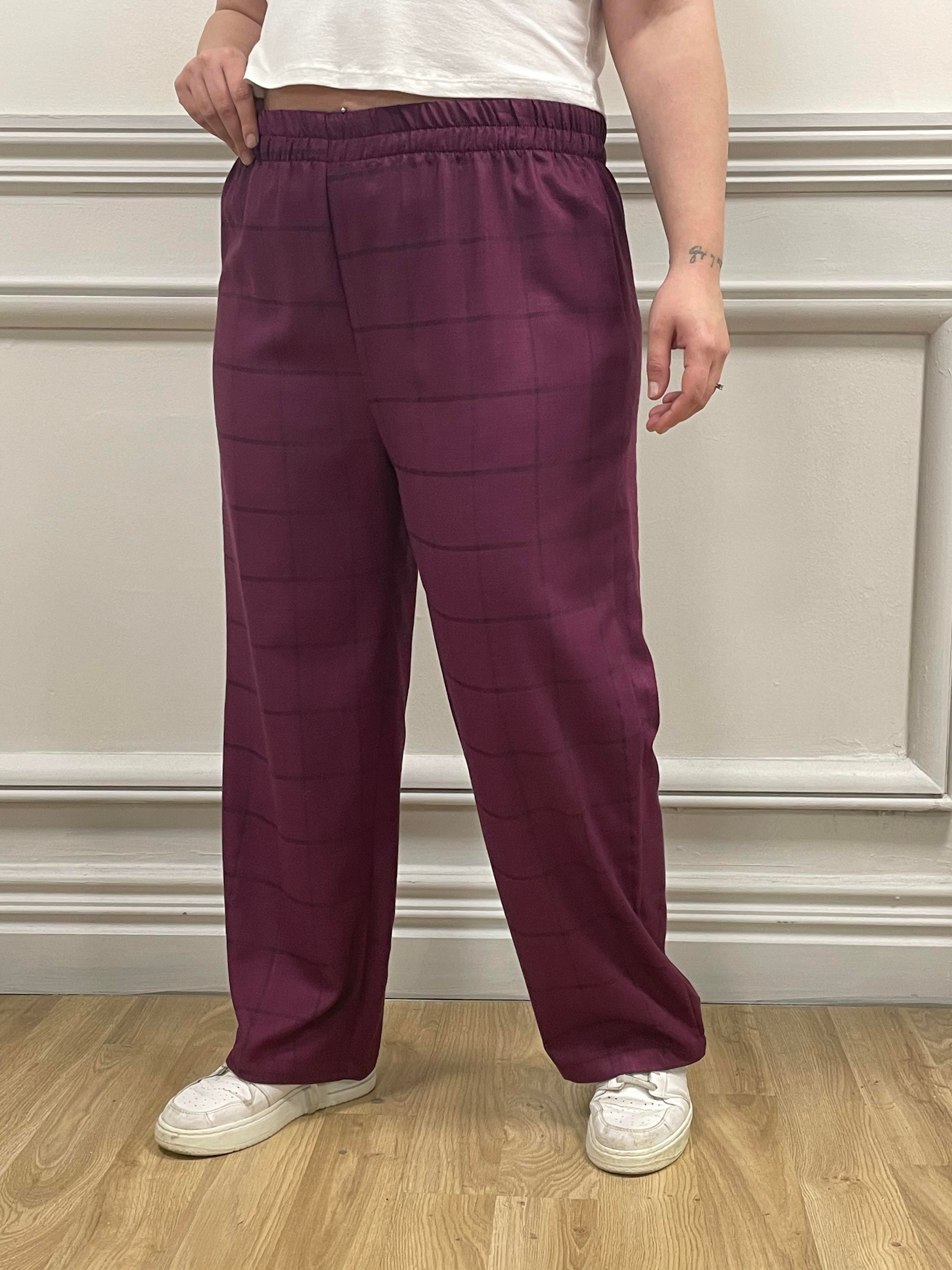 PantolonDISENTIS MODEST GENC BUYUK BEDEN PANTOLONDISENTIS MODESTBüyük Beden Beli Lastikli Ekose Bordo Pantolon