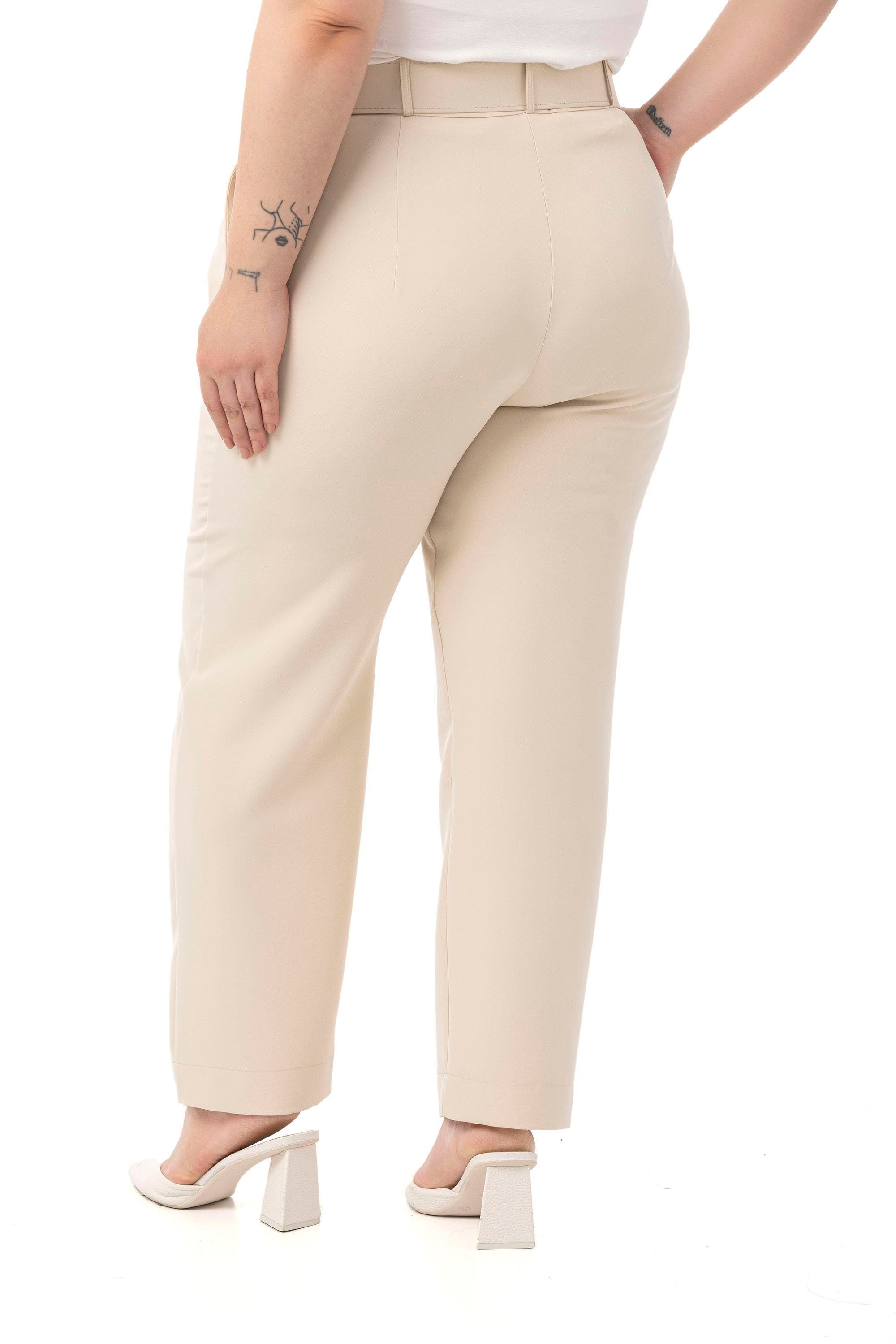 PantsDisentis Modest Büyük Beden Önü Pileli Cepli Kemerli Bej Rengi PantolonDISENTIS MODESTBüyük Beden Önü Pileli Cepli Kemerli Bej Rengi Pantolon