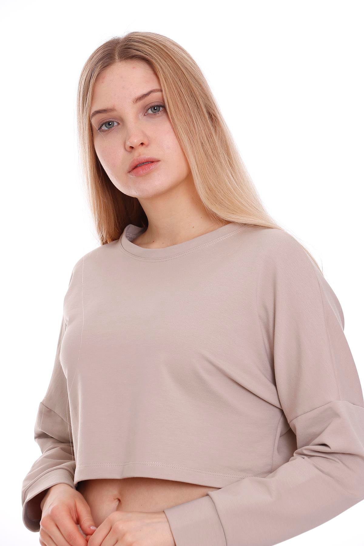 SweatshirtDISENTIS MODEST Uzun Kollu Crop SweatshirtdisentisUzun Kollu Crop Bej Rengi Sweatshirt