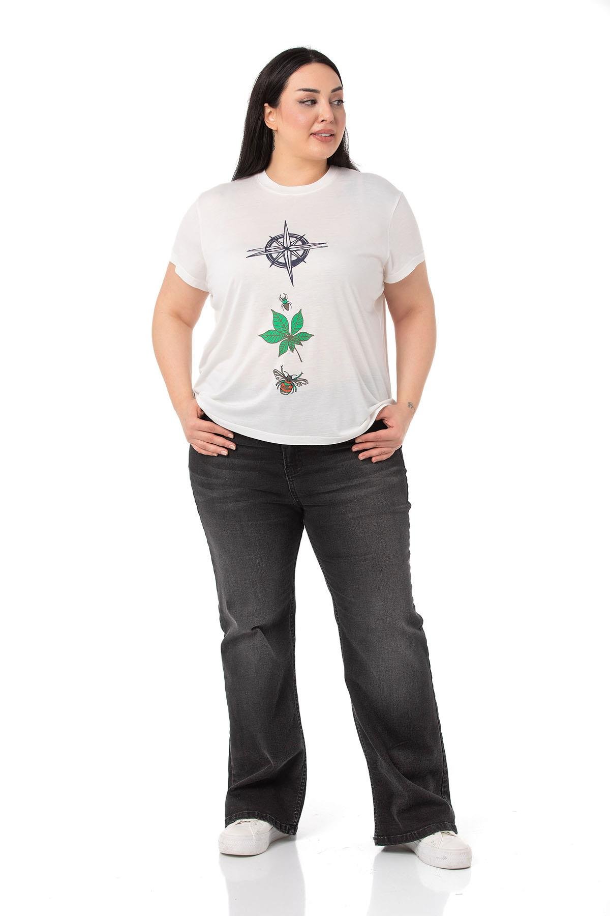 T-shirtDISENTIS MODEST BÜYÜK BEDEN PUSULA BASKILI BİSİKLET YAKA BEYAZ T-SHIRTDISENTIS MODESTBüyük Beden Pusula Baskılı Bisiklet Yaka Beyaz T-shirt