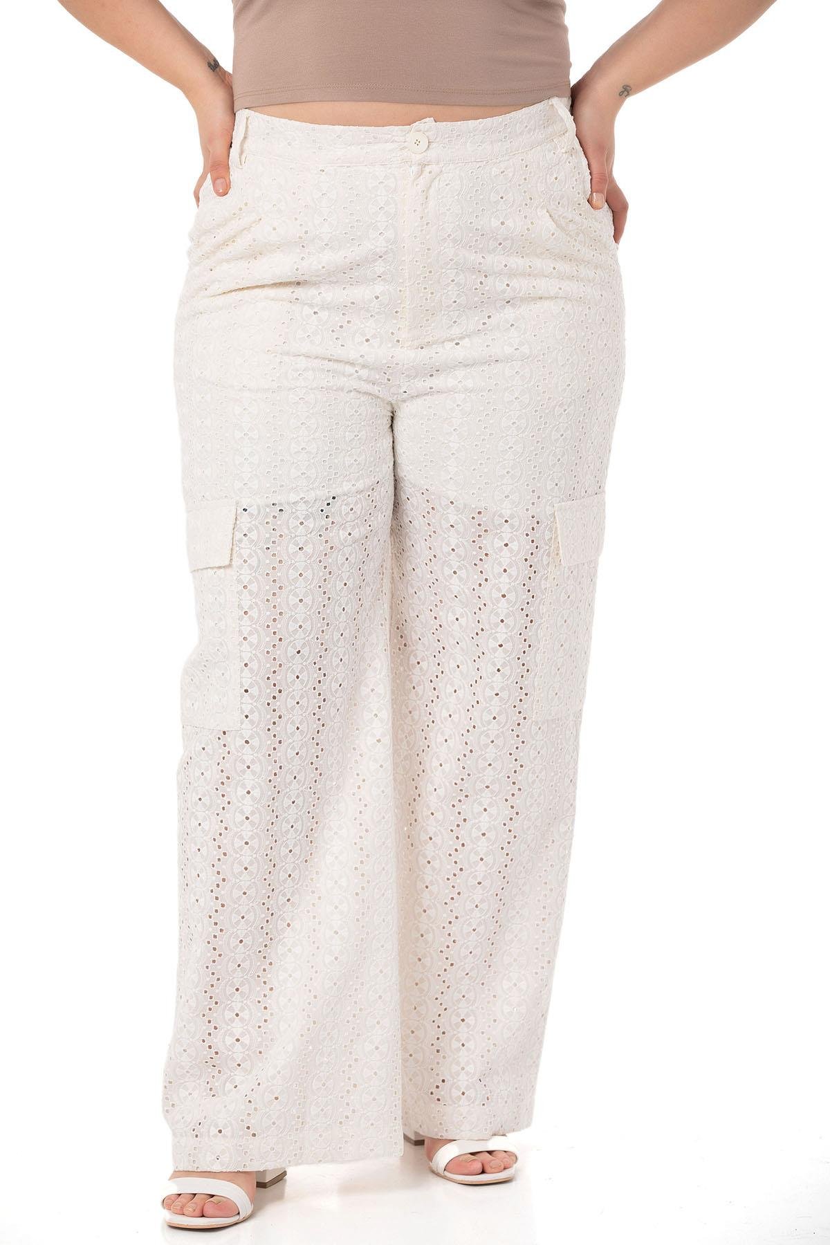 TEK KALANLARDisentis Modest Sıfır Kol Kapüşonlu Crop Bluz ve Maksi Boy Düğme Süslemeli Dar Etek Mint İkili TakımDISENTIS MODESTBüyük Beden Arkası Lastikli Yarım Astarlı Boru Paça Beyaz Pantolon