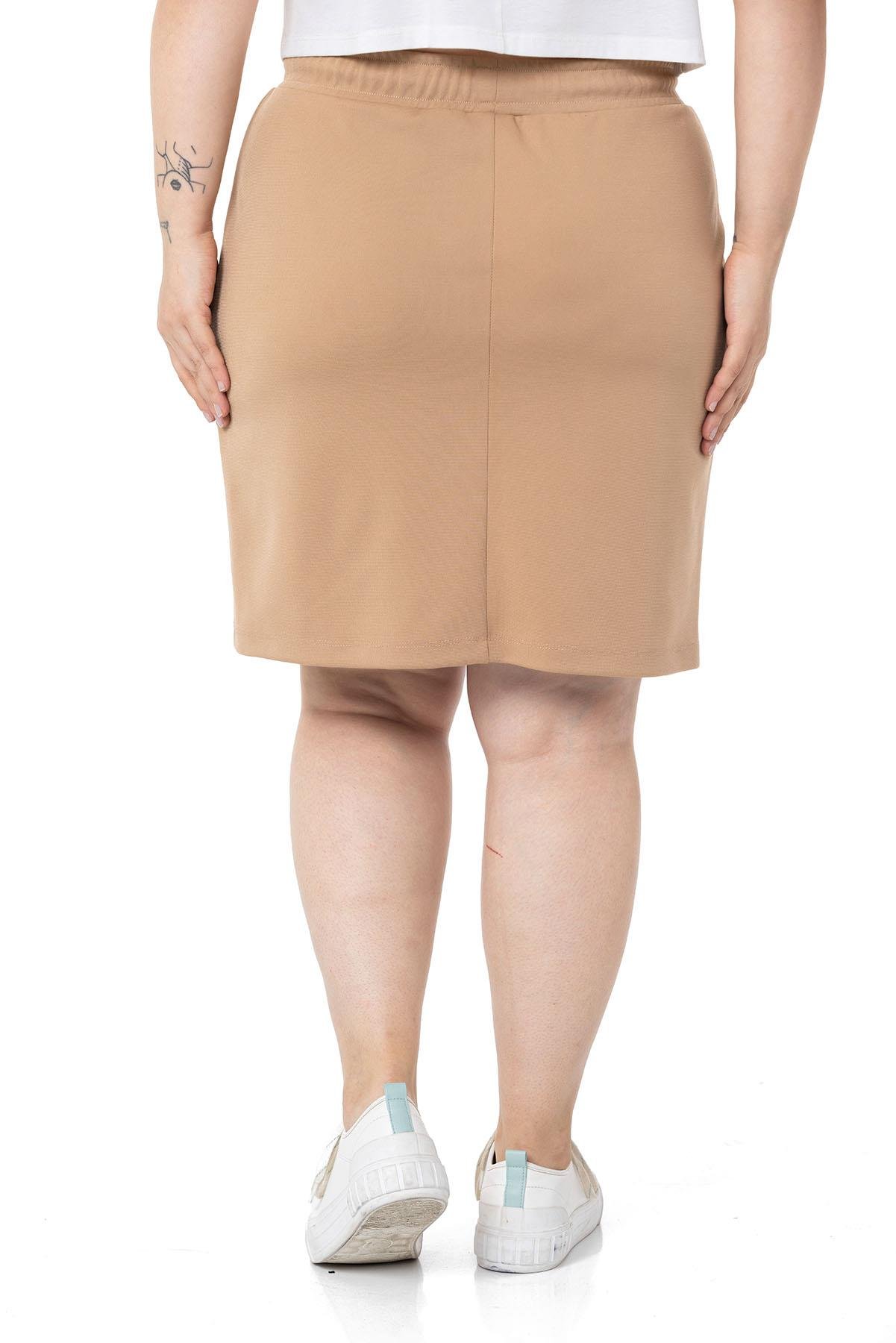 TEK KALANLARBüyük Beden Beli Lastikli ve Bağcıklı Cepli Mini Vizon EtekDISENTIS MODESTBüyük Beden Beli Lastikli ve Bağcıklı Cepli Mini Vizon Etek