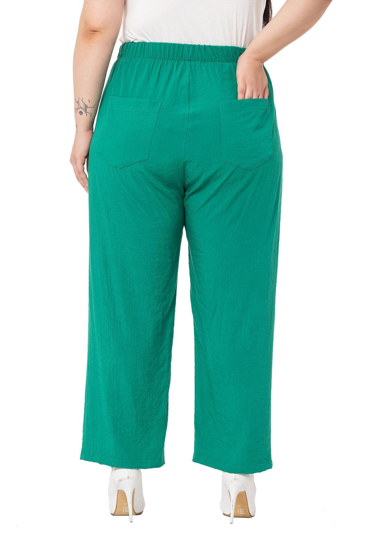 TEK KALANLARDisentis Modest Beli Lastikli Önden Düğme Detaylı Arkası Cepli Geniş Paça Yeşil PantolonDISENTIS MODESTBüyük Beden Beli Lastikli Önden Düğme Detaylı Arkası Cepli Geniş Paça Yeşil Pantolon