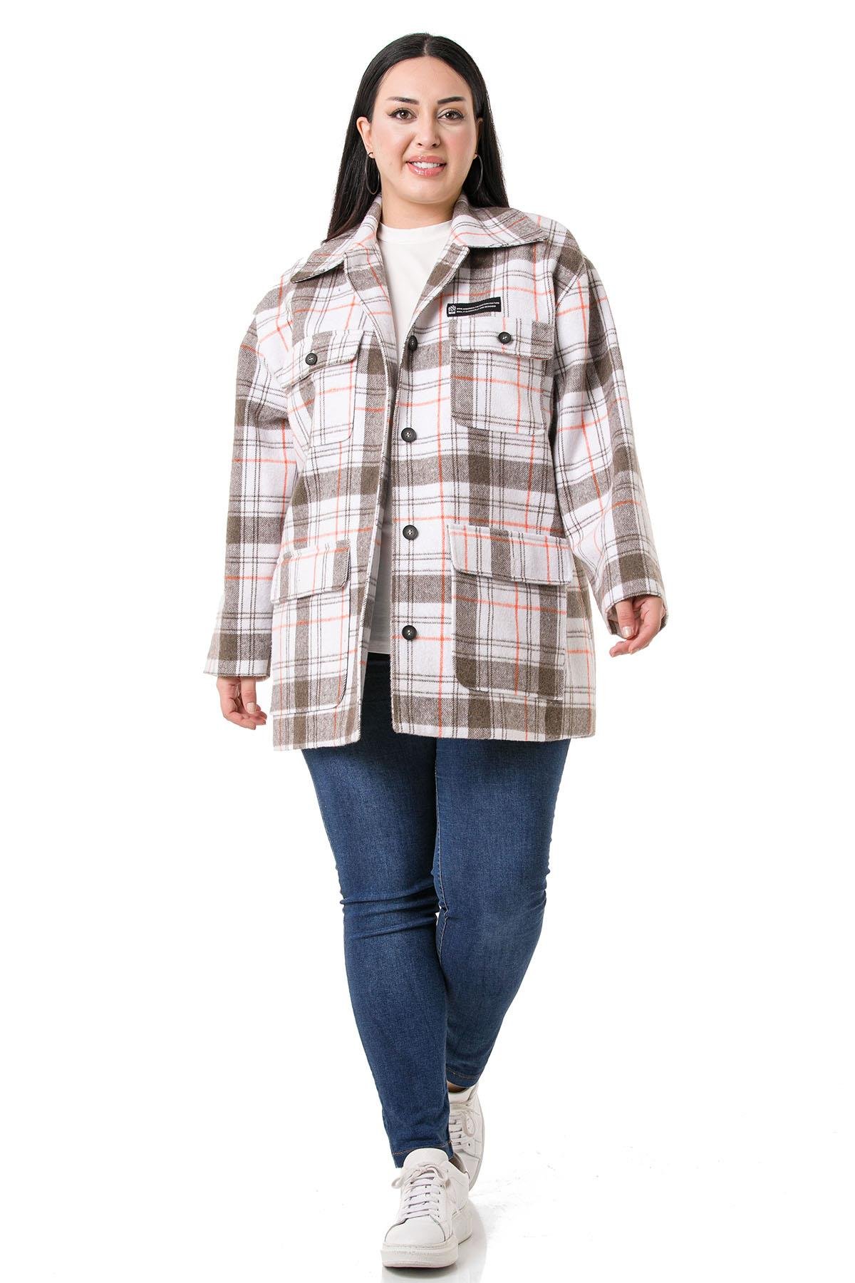 TEK KALANLARDisentis Modest Gömlek Yaka Dört Cepli Oduncu Model Astarlı Krem Ceket DISENTIS MODESTBüyük Beden Gömlek Yaka Dört Cepli Oduncu Model Astarlı Krem Ceket 