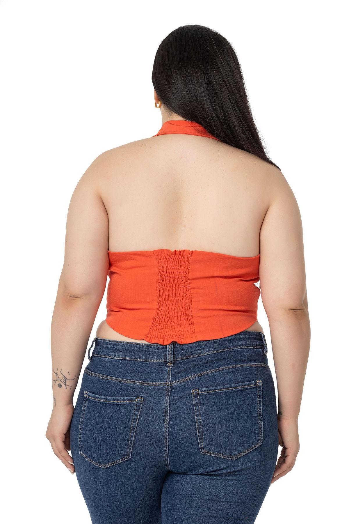 TEK KALANLARBüyük Beden Gömlek Yaka Sırtı Gipeli ve Astarlı Mini Oranj YelekDISENTIS MODESTBüyük Beden Gömlek Yaka Sırtı Gipeli ve Astarlı Mini Oranj Yelek