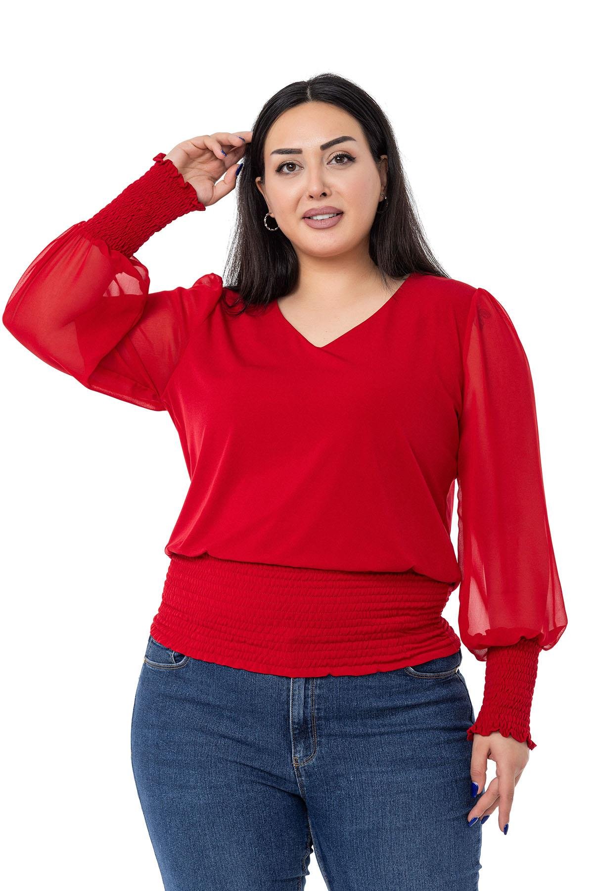 TEK KALANLARBüyük Beden V Yaka Kolları Şifon Beli ve Kol Ağzı Gipeli Kırmızı BluzDISENTIS MODESTBüyük Beden V Yaka Kolları Şifon Beli ve Kol Ağzı Gipeli Kırmızı Bluz