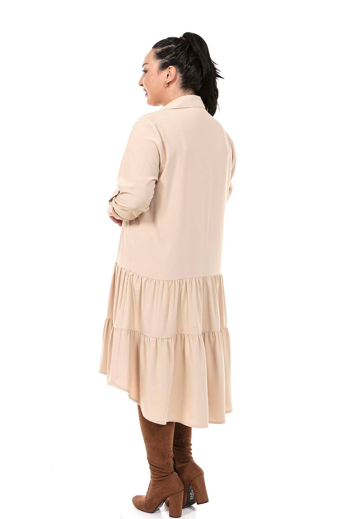 TEK KALANLARDisentis Modest Yakası Düğmeli Kolları Katlanır Asimetrik Kesim Krem ElbiseDISENTIS MODESTBüyük Beden Yakası Düğmeli Kolları Katlanır Asimetrik Kesim Krem Elbise