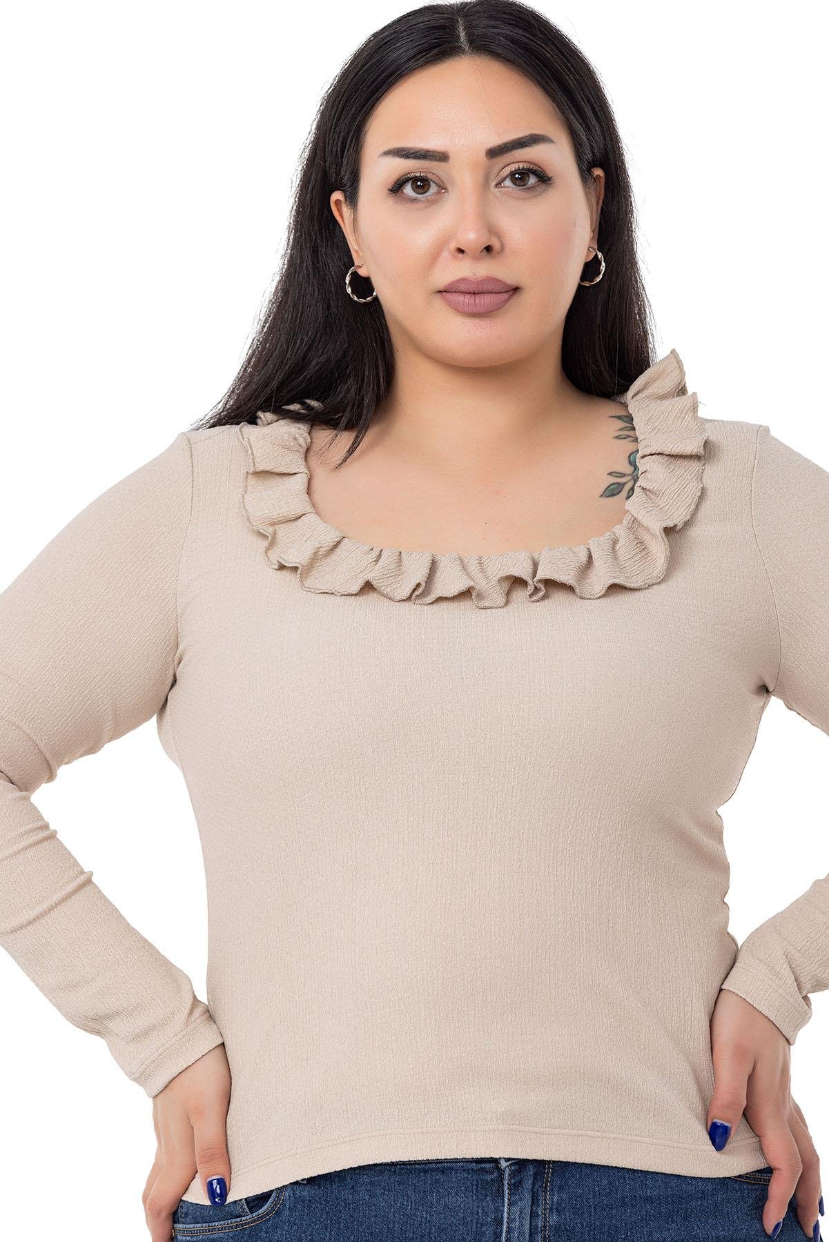 TEK KALANLARDisentis Modest Yakası Fırfırlı Uzun Kollu Krem BluzDISENTIS MODESTBüyük Beden Yakası Fırfırlı Uzun Kollu Krem Bluz