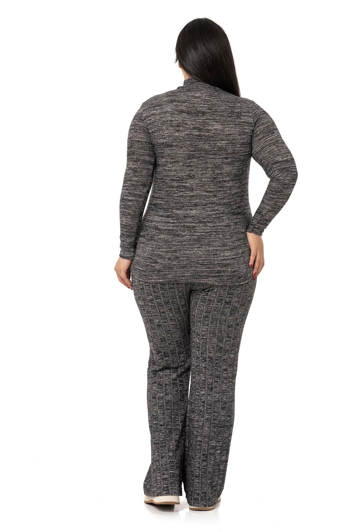 TopDISENTIS, BUYUK BEDEN, GENC BUYUK BEDEN, BODY, TRIKO BODY, DISENTIS MODESTDISENTIS MODESTBüyük Beden Yarım Balıkçı Uzun Kollu Triko Siyah Body