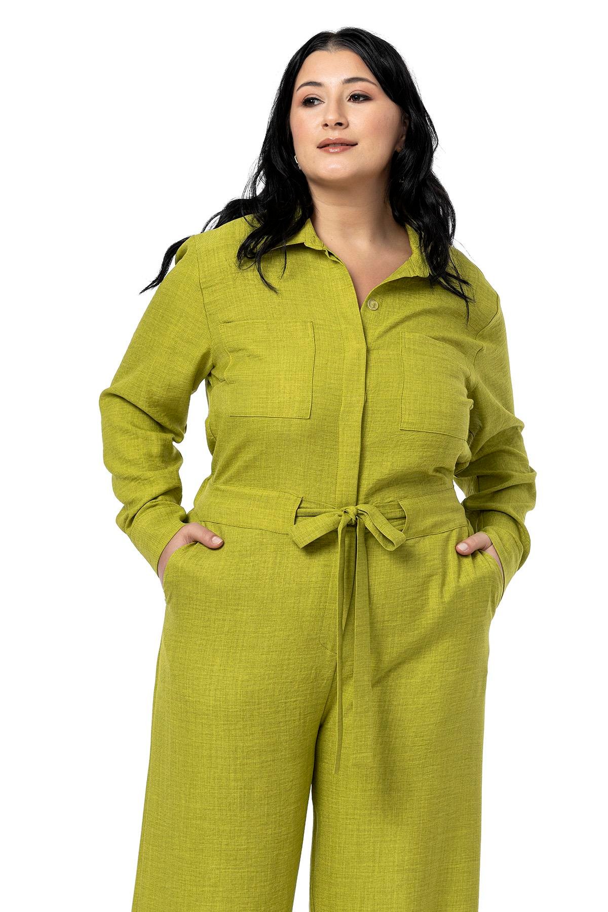 TULUMDisentis Modest Büyük Beden Beli Tünelli ve Arkadan Lastikli Geniş Paça Fıstık Yeşili TulumDISENTIS MODESTBüyük Beden Beli Tünelli ve Arkadan Lastikli Geniş Paça Fıstık Yeşili Tulum