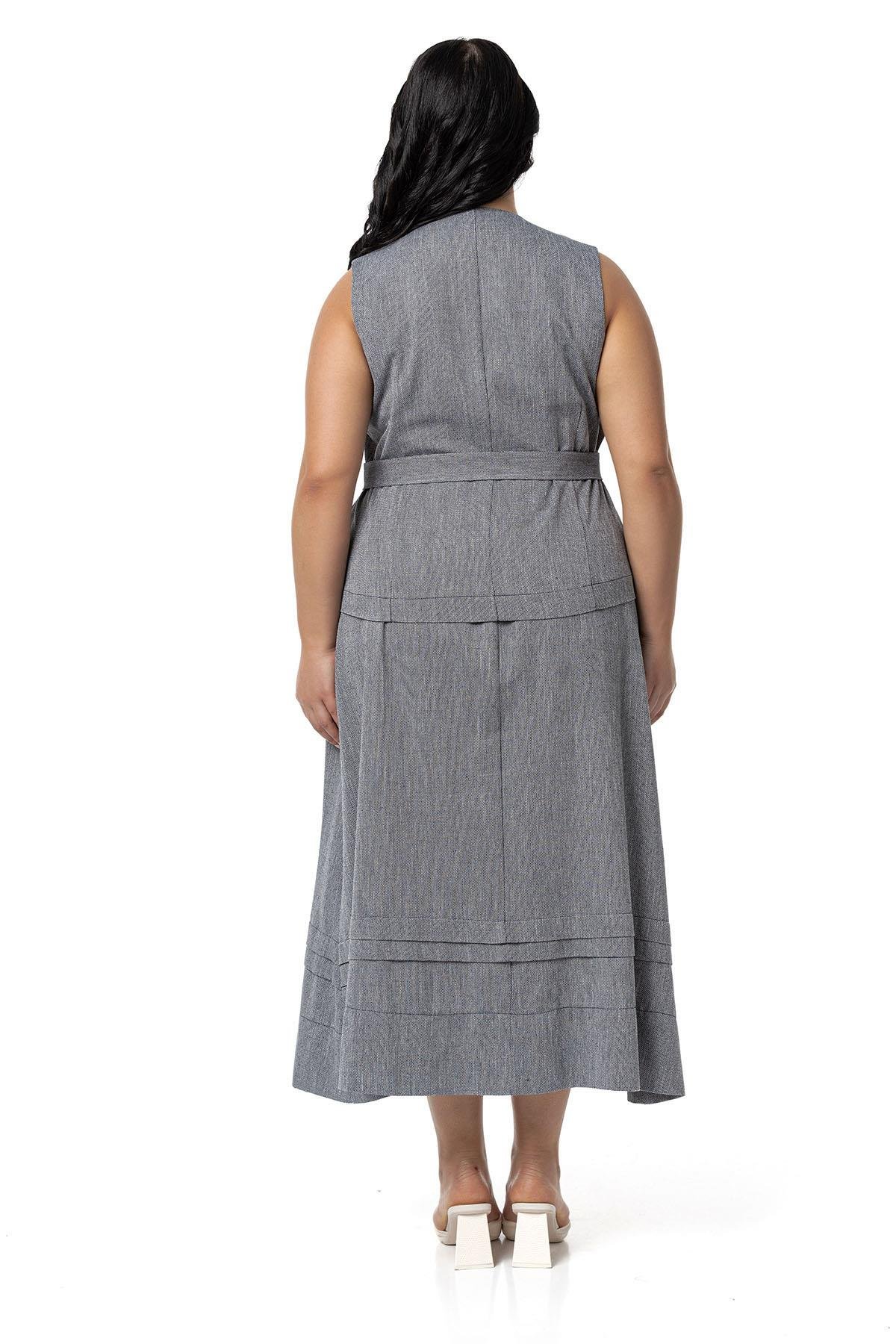 Yelek | Etek TakımlarDisentis Modest Büyük Beden Keten Kruvaze Yelek Etek Siyah İkili TakımDISENTIS MODESTBüyük Beden Keten Kruvaze Yelek Etek Siyah İkili Takım