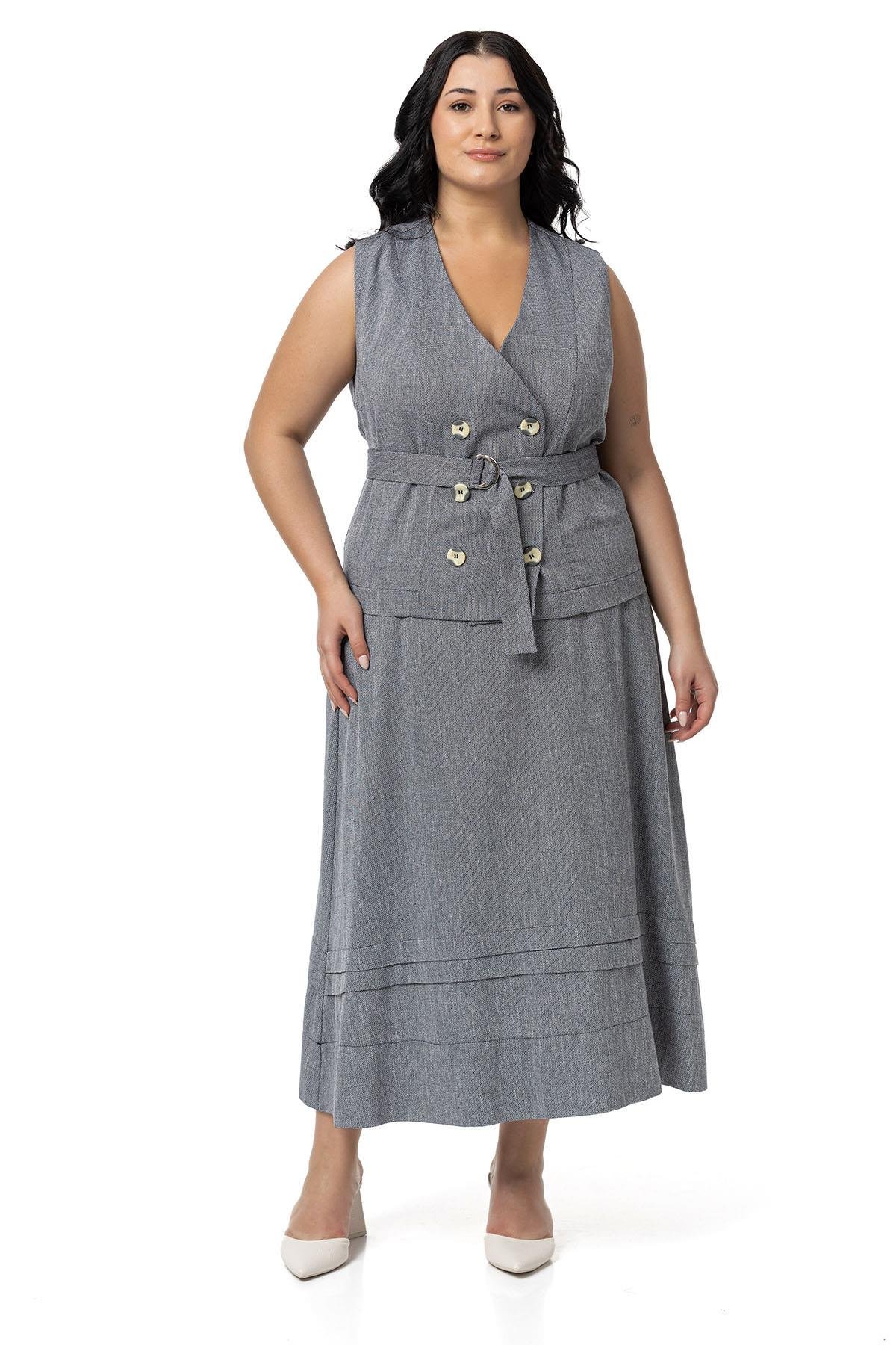 Yelek | Etek TakımlarDisentis Modest Büyük Beden Keten Kruvaze Yelek Etek Siyah İkili TakımDISENTIS MODESTBüyük Beden Keten Kruvaze Yelek Etek Siyah İkili Takım