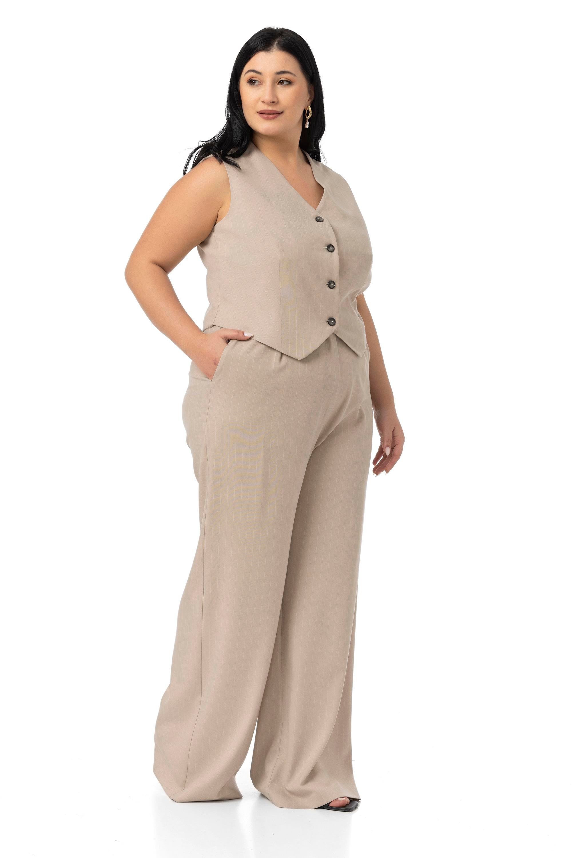 Yelek | Pantolon TakımlarDisentis Modest Büyük Beden Çizgili Yelek Pantolon Vizon İkili TakımDISENTIS MODESTBüyük Beden Çizgili Yelek Pantolon Vizon İkili Takım