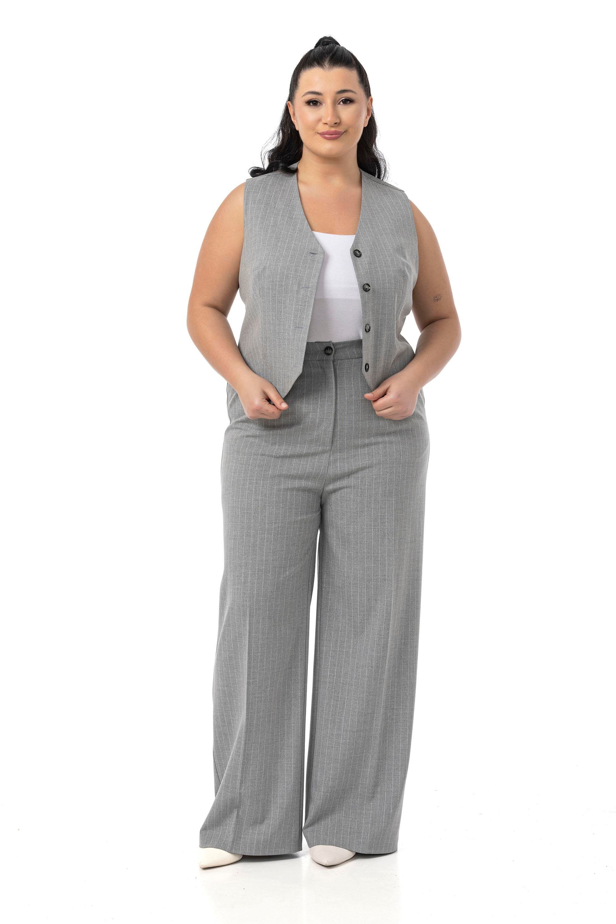 Yelek | Pantolon TakımlarDisentis Modest Büyük Beden Çizgili Yelek Pantolon Gri İkili TakımDISENTIS MODESTBüyük Beden Çizgili Yelek Pantolon Gri İkili Takım