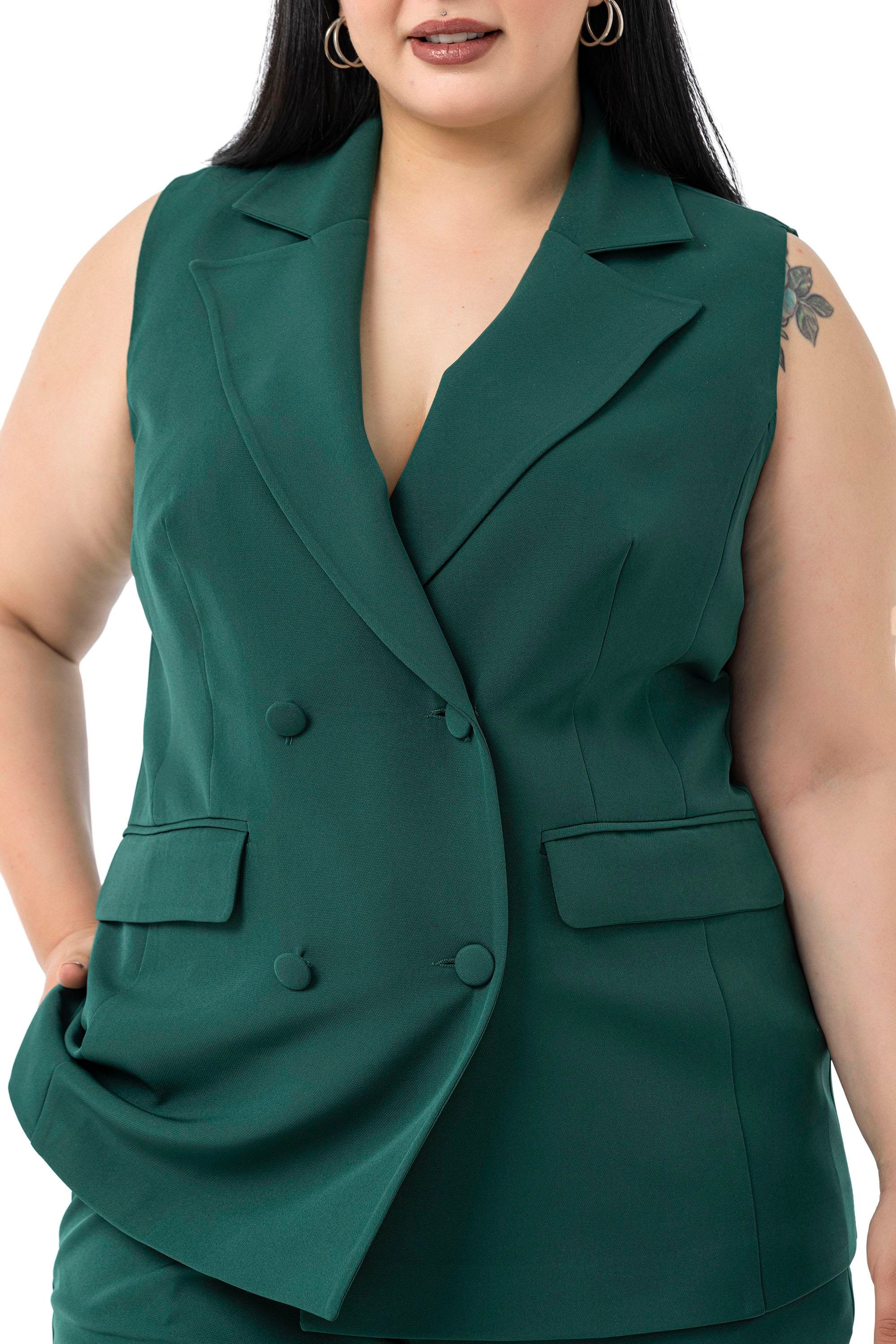 Yelek | Pantolon TakımlarDisentis Modest Büyük Beden Kaplama Düğmeli Yelek Pantolon Zümrüt Yeşili İkili TakımDISENTIS MODESTBüyük Beden Kaplama Düğmeli Yelek Pantolon Zümrüt Yeşili İkili Takım