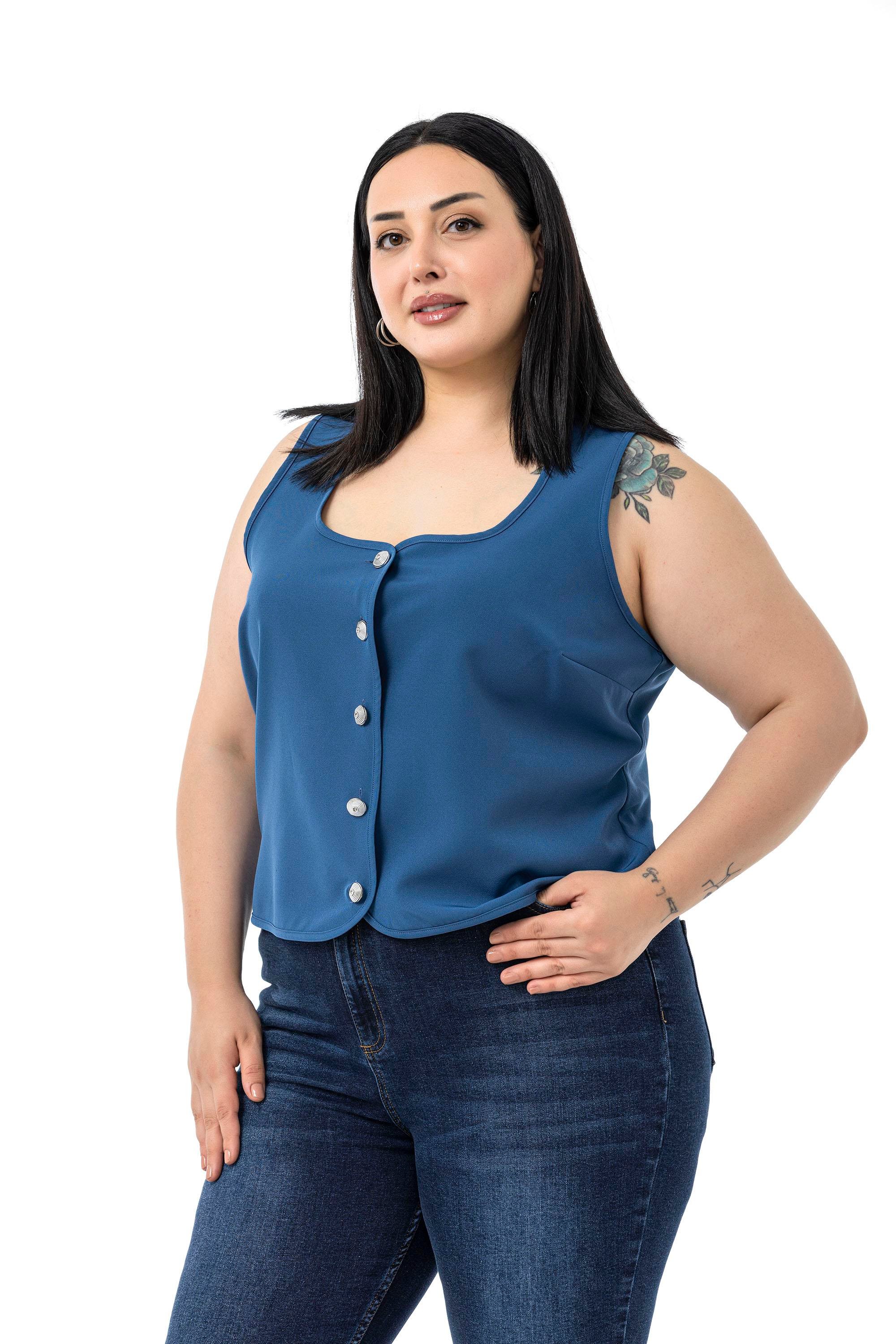 VestsDisentis Modest Büyük Beden Düğme Detaylı İndigo Bluzan YelekDISENTIS MODESTBüyük Beden Düğme Detaylı İndigo Bluzan Yelek