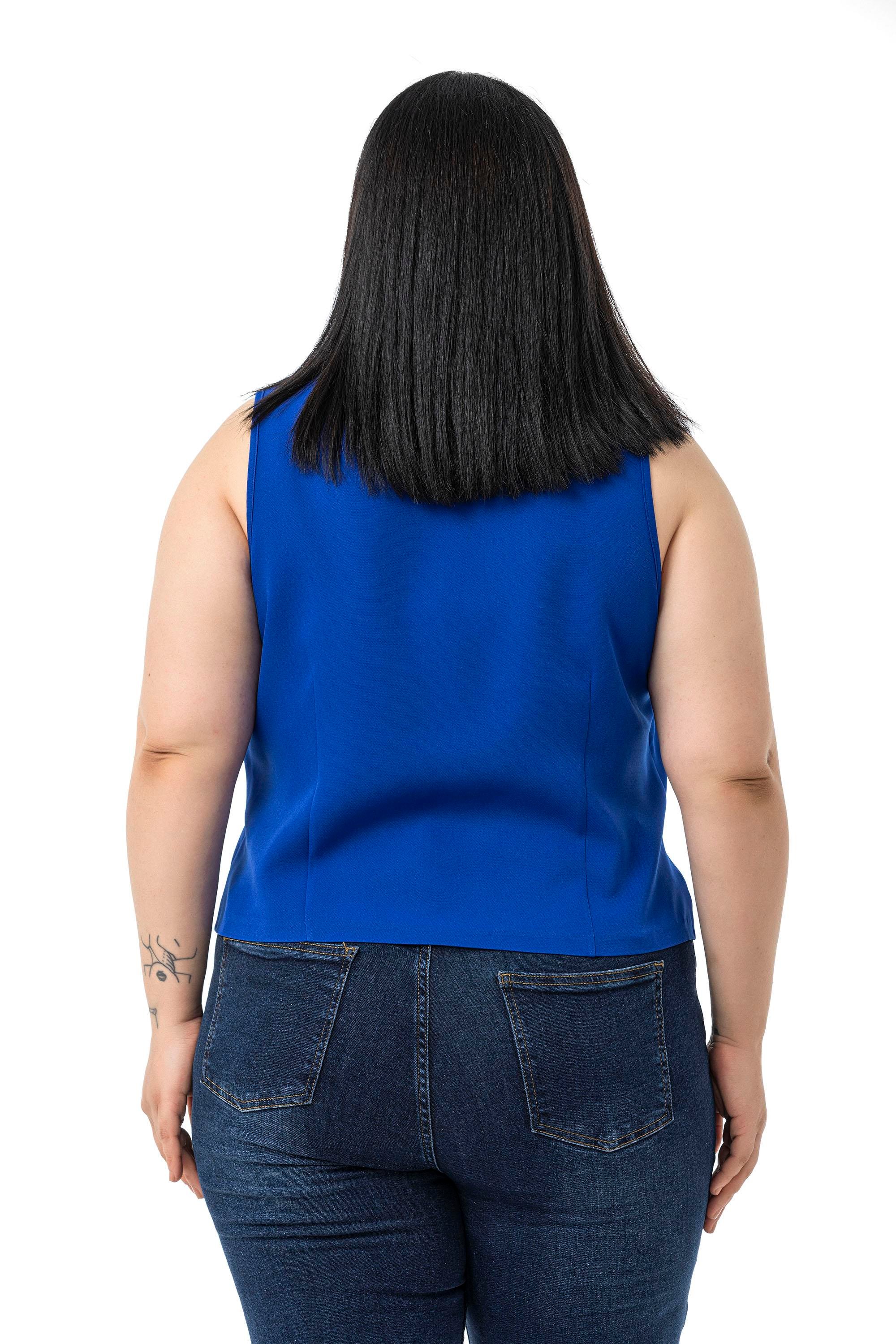 VestsDisentis Modest Büyük Beden Düğme Detaylı Saks Mavi Bluzan YelekDISENTIS MODESTBüyük Beden Düğme Detaylı Saks Mavi Bluzan Yelek