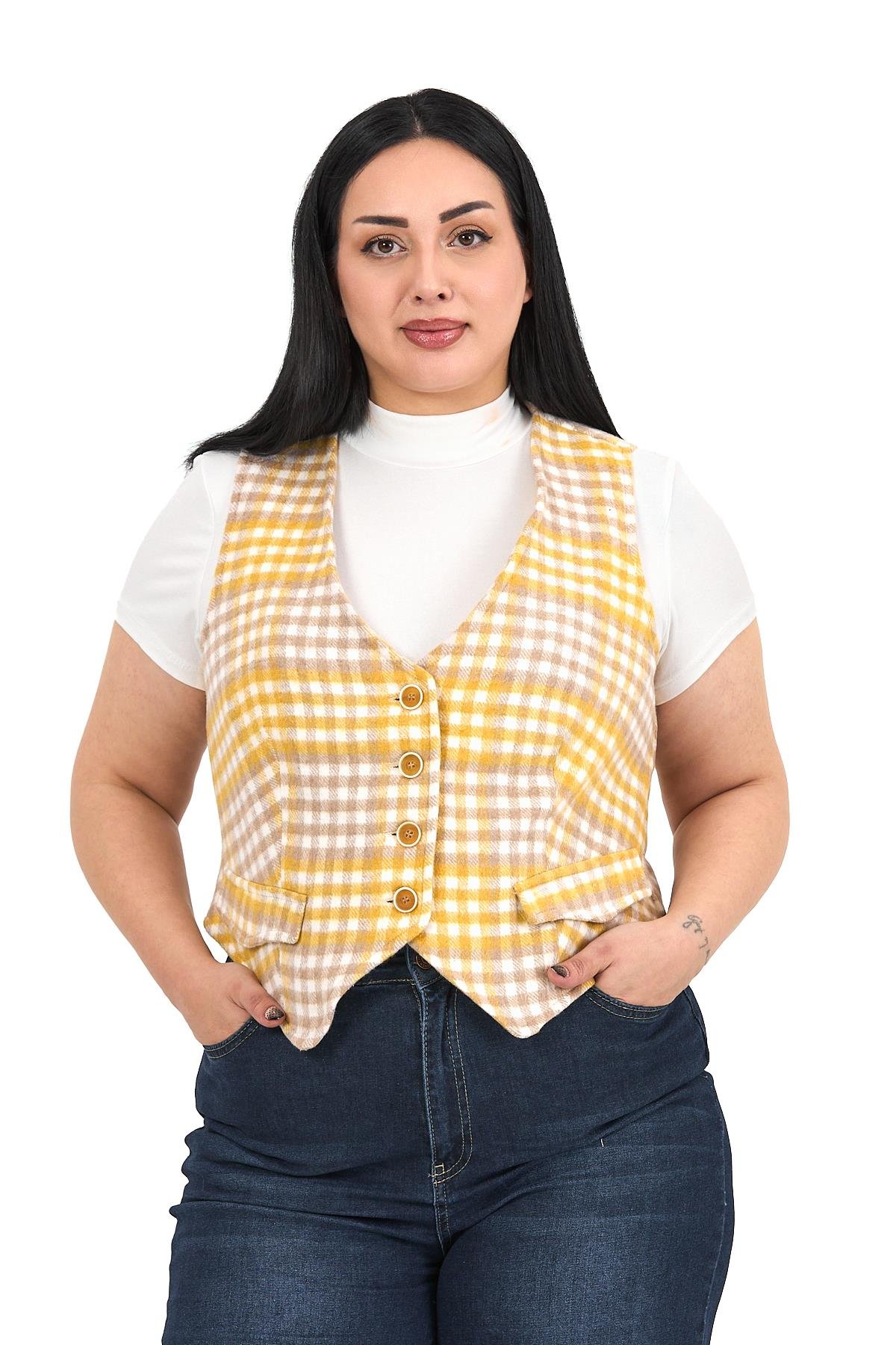 YelekDisentis Modest Büyük Beden Düğme Kapamalı Cep Kapaklı Astarlı Kısa Kareli Hardal YelekDISENTIS MODESTBüyük Beden Düğme Kapamalı Cep Kapaklı Astarlı Kısa Kareli Hardal Yelek