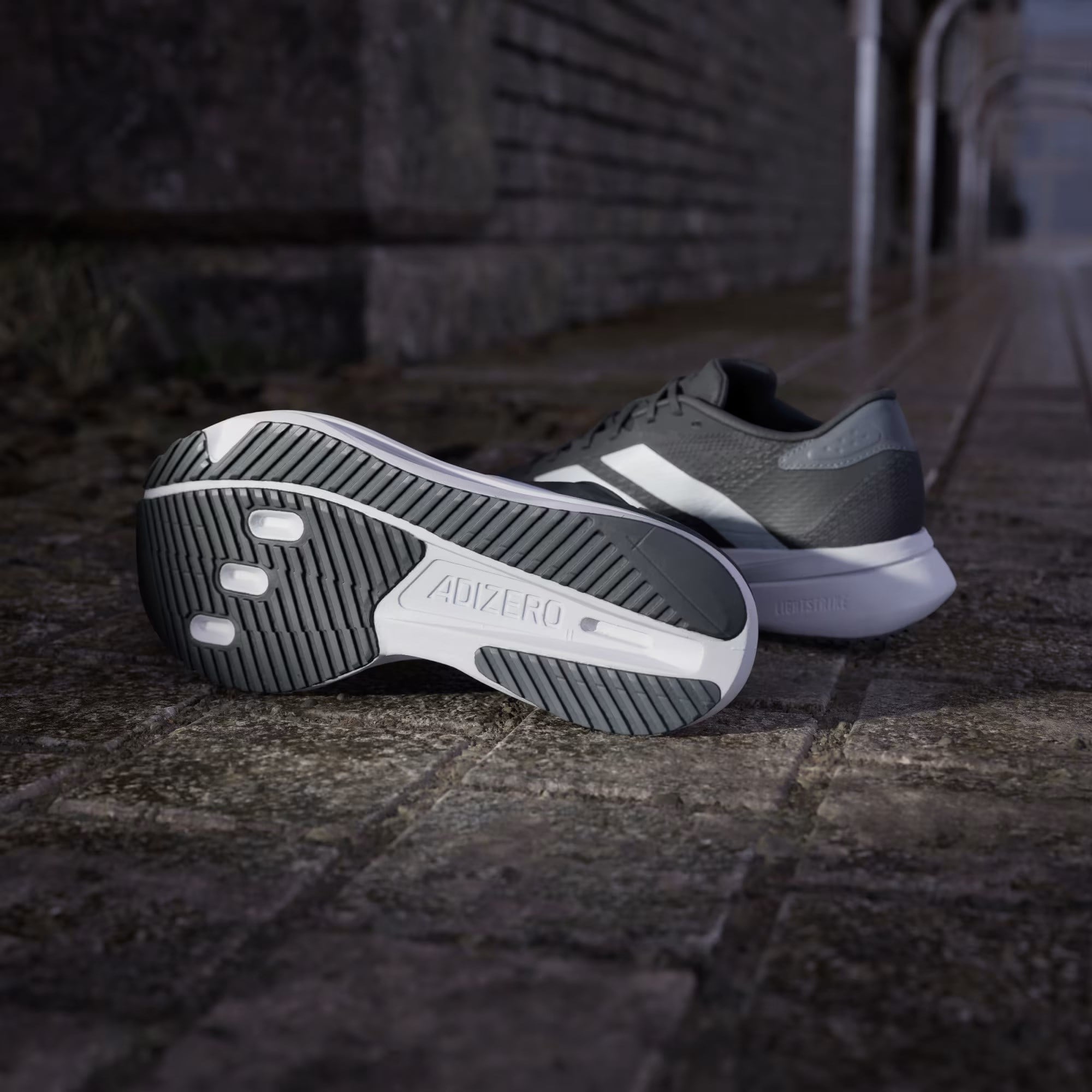 ADIZERO SL2 W