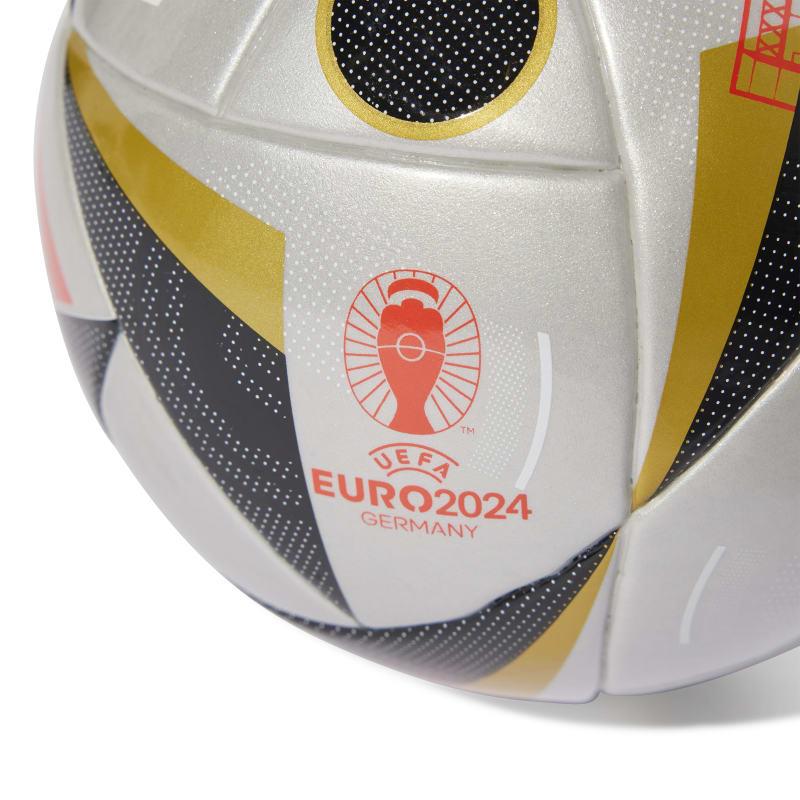 adidas futbol topu