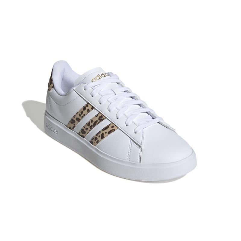 günlük kadın ayakkabısı adidas