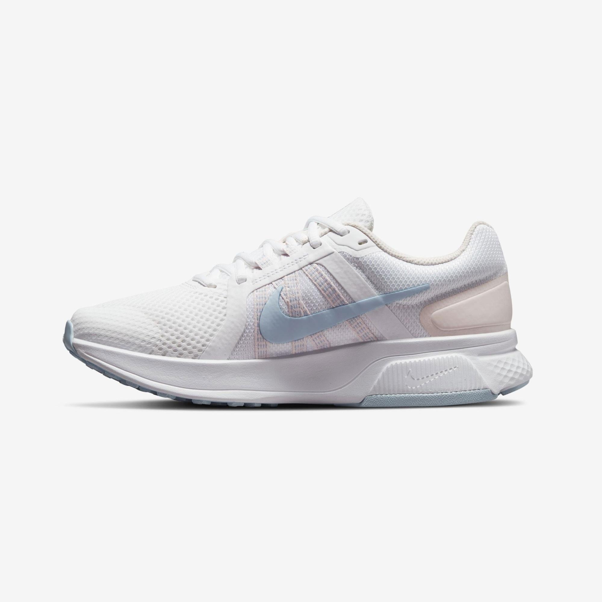 nike kadın koşu ayakkabısı