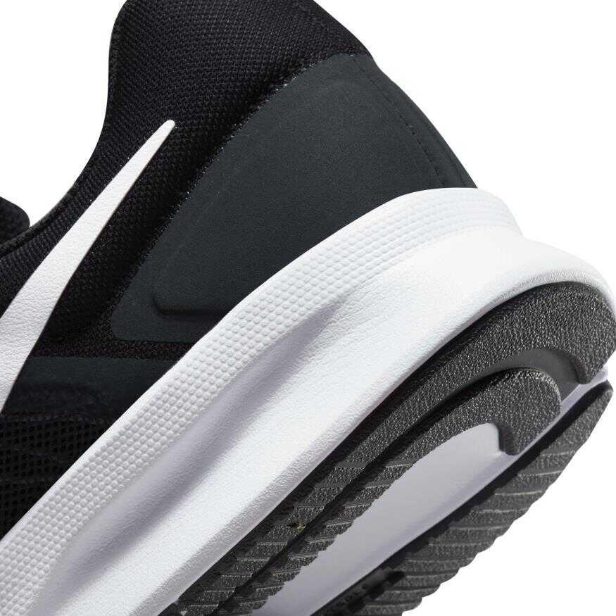 nike koşu ayakkabısı erkek